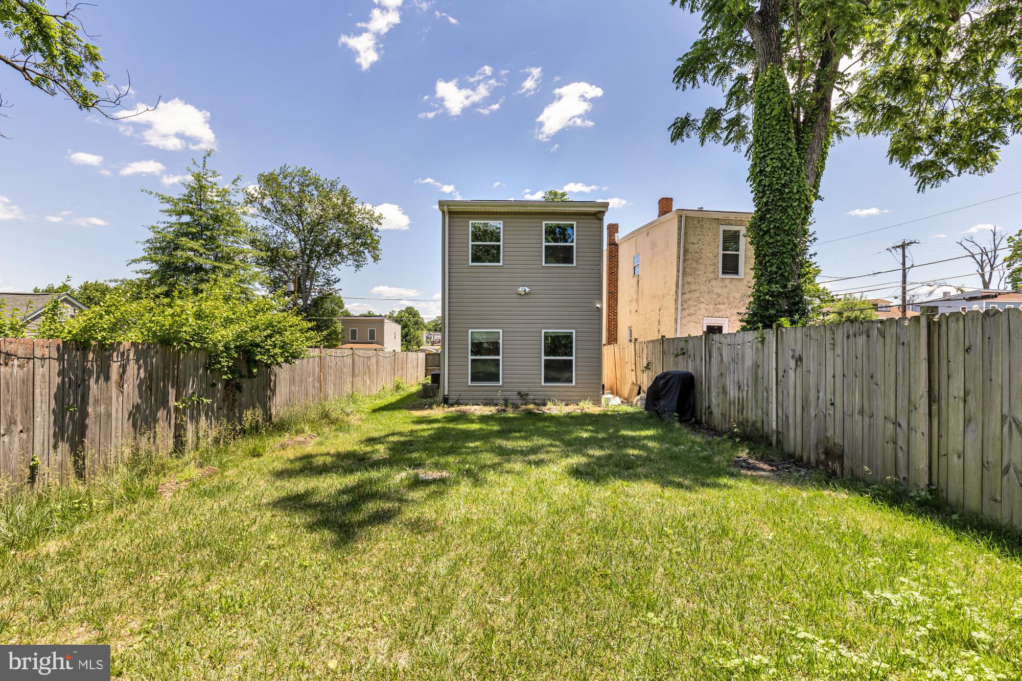 FAIRMOUNT HEIGHTS - Residential