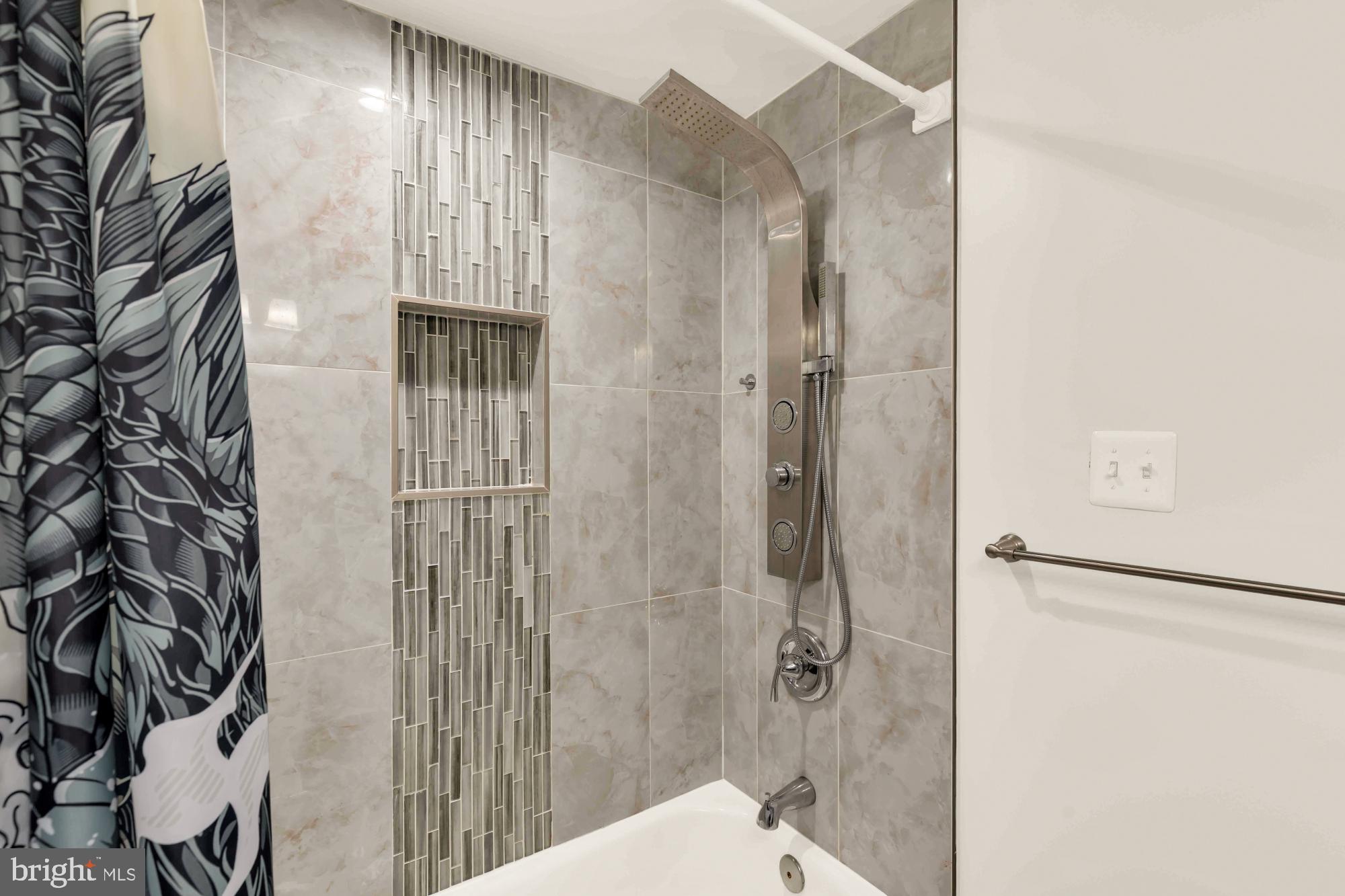 FAIRMOUNT HEIGHTS - Residential