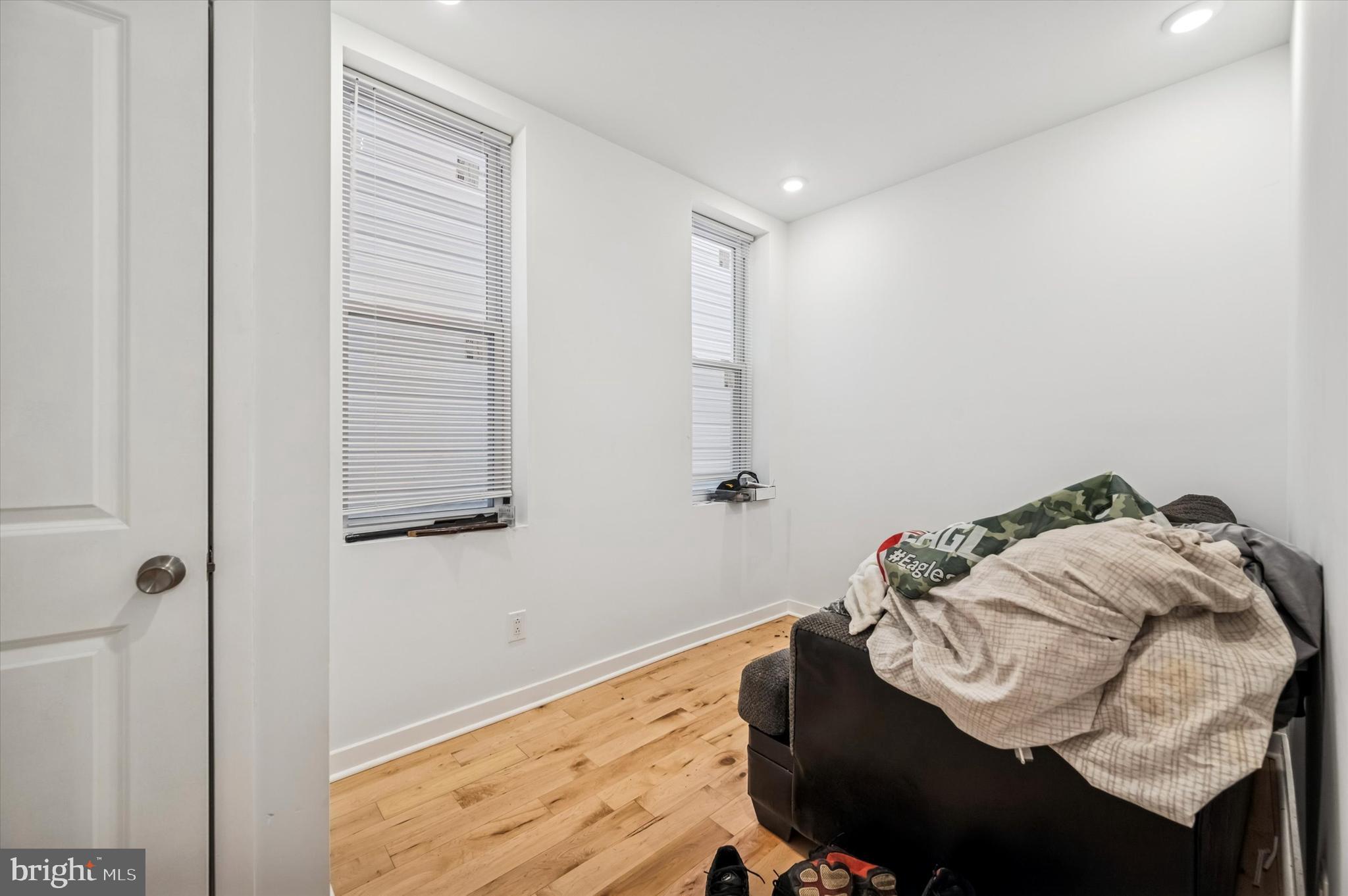 BELMONT - Residential Income