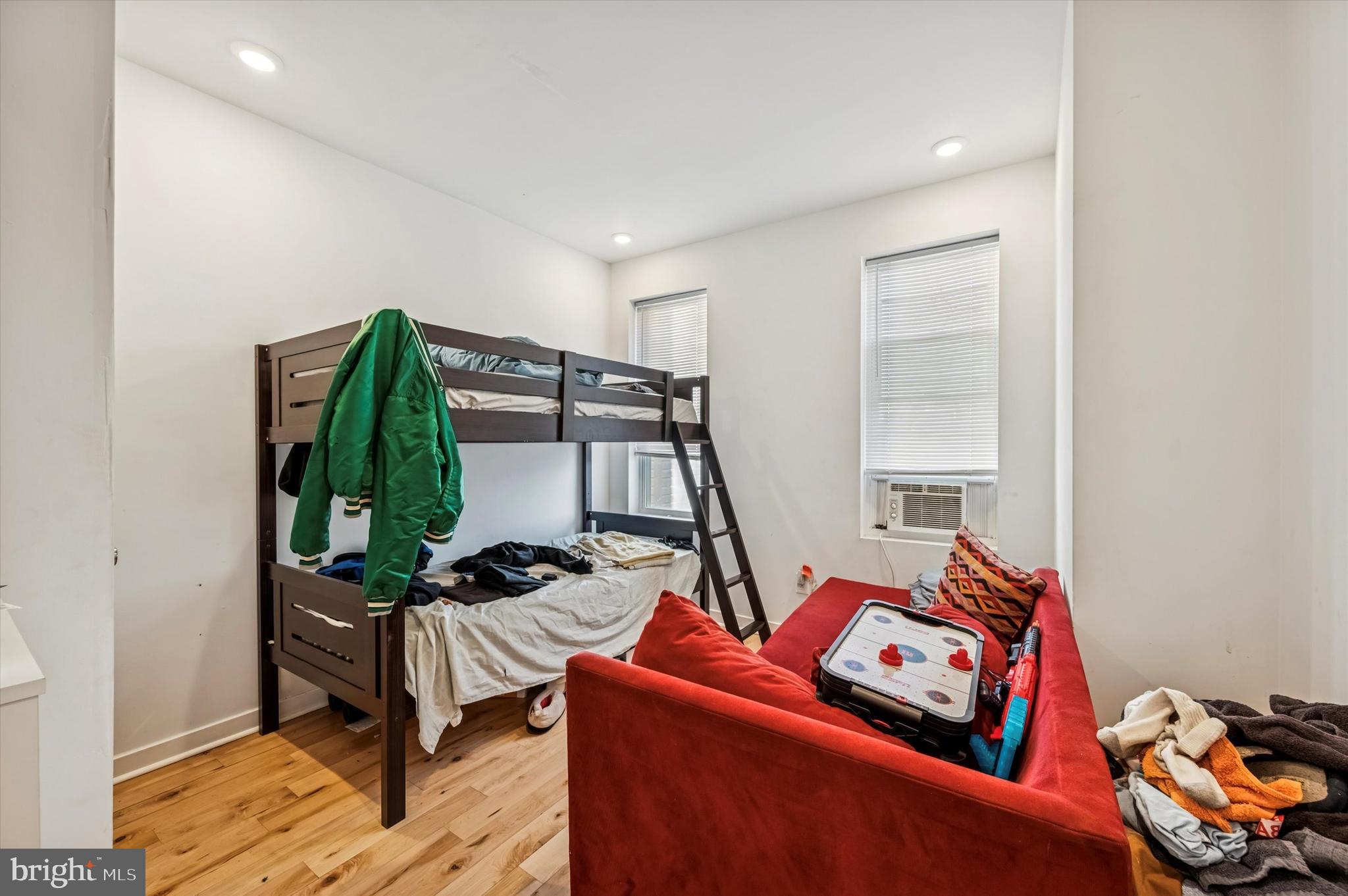 BELMONT - Residential Income