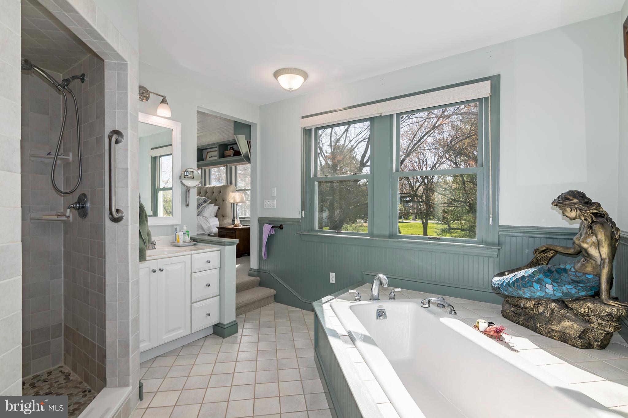 EASTON - Residential