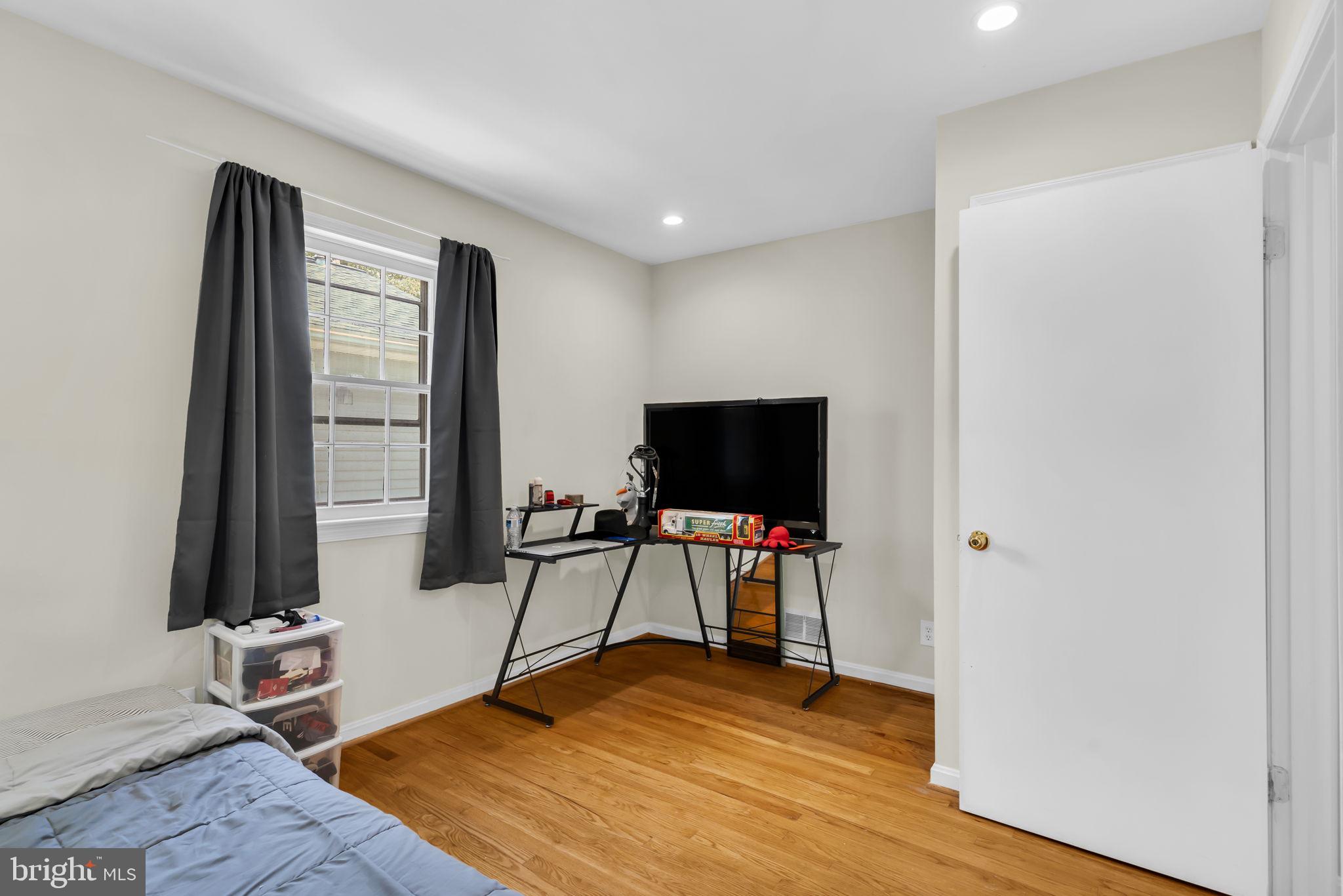 BELTSVILLE HEIGHTS - Residential