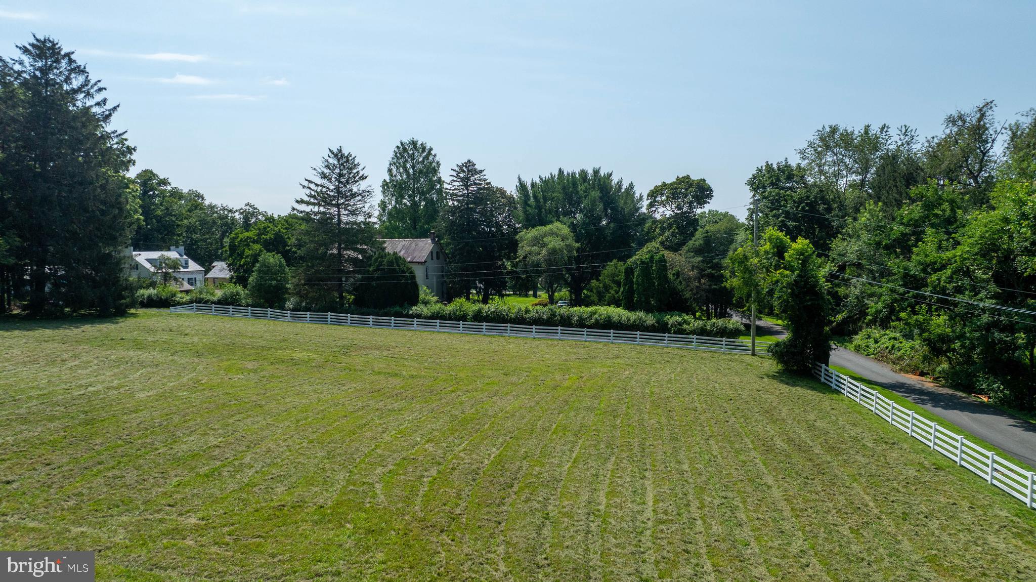 LANCASTER TWP - Land