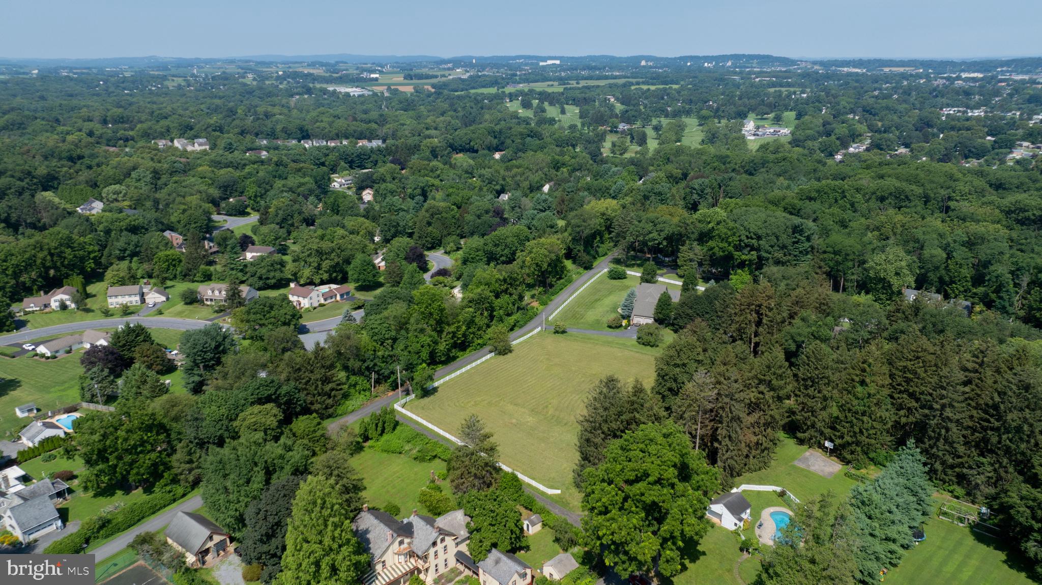 LANCASTER TWP - Land