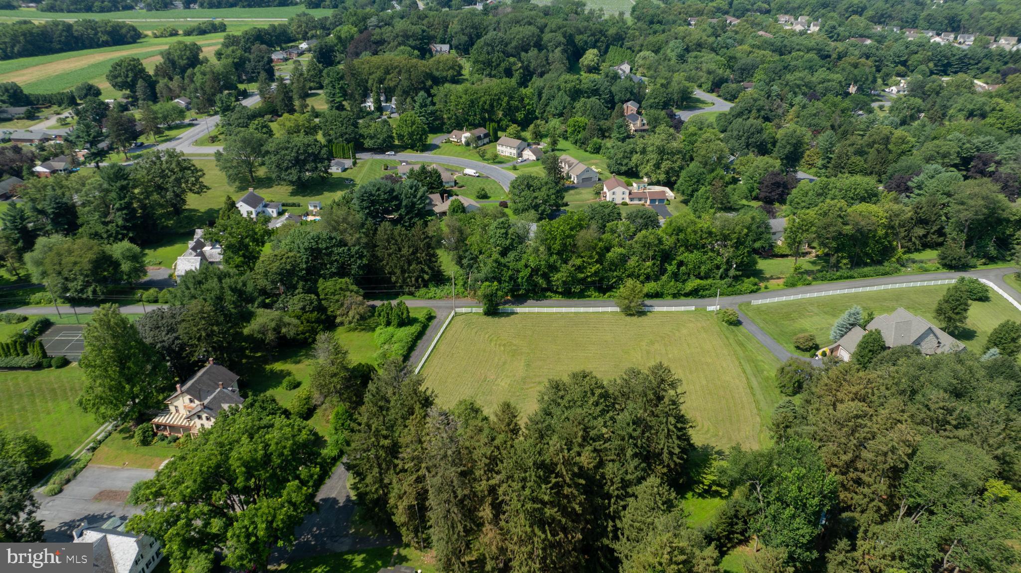 LANCASTER TWP - Land