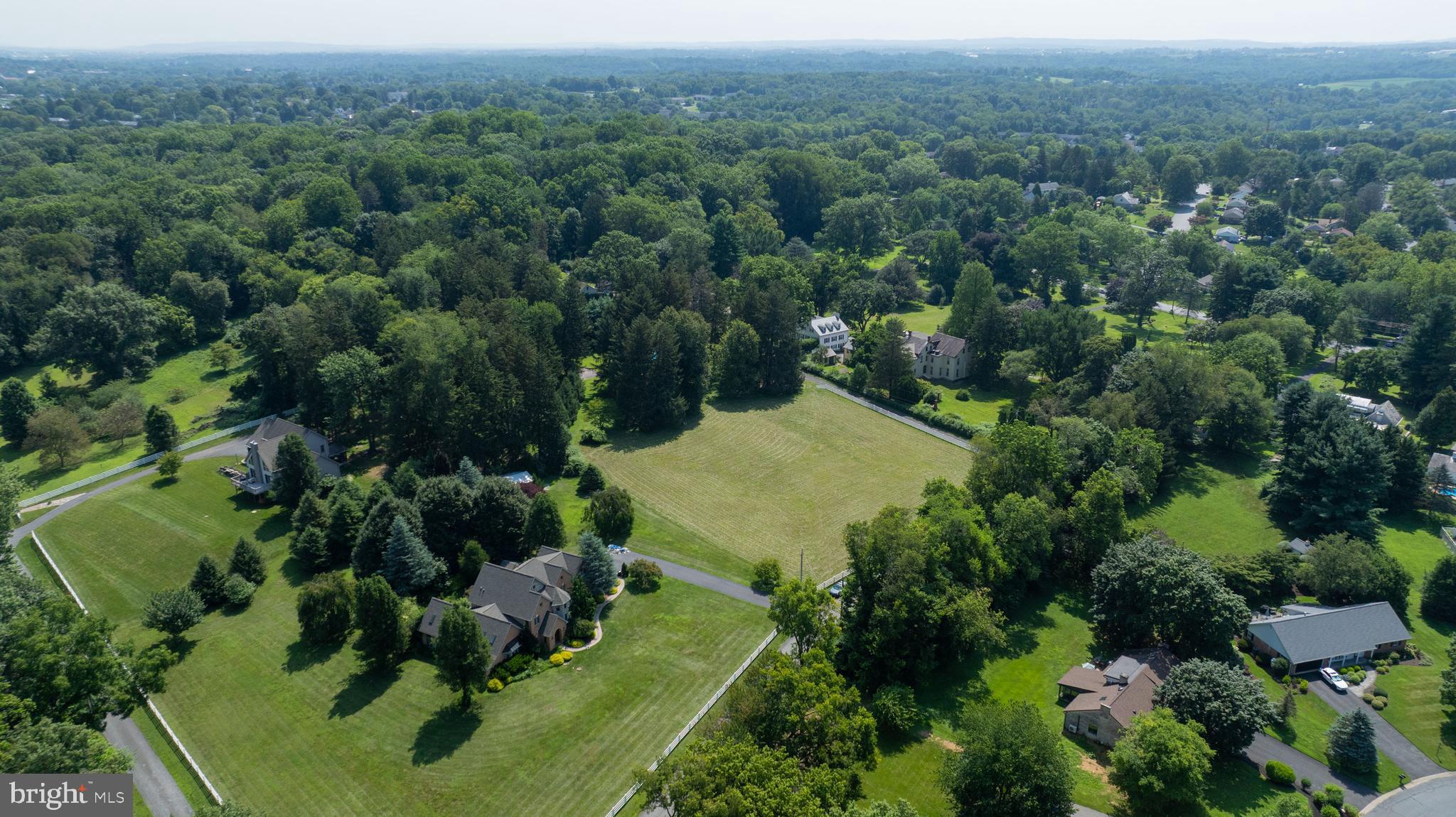 LANCASTER TWP - Land