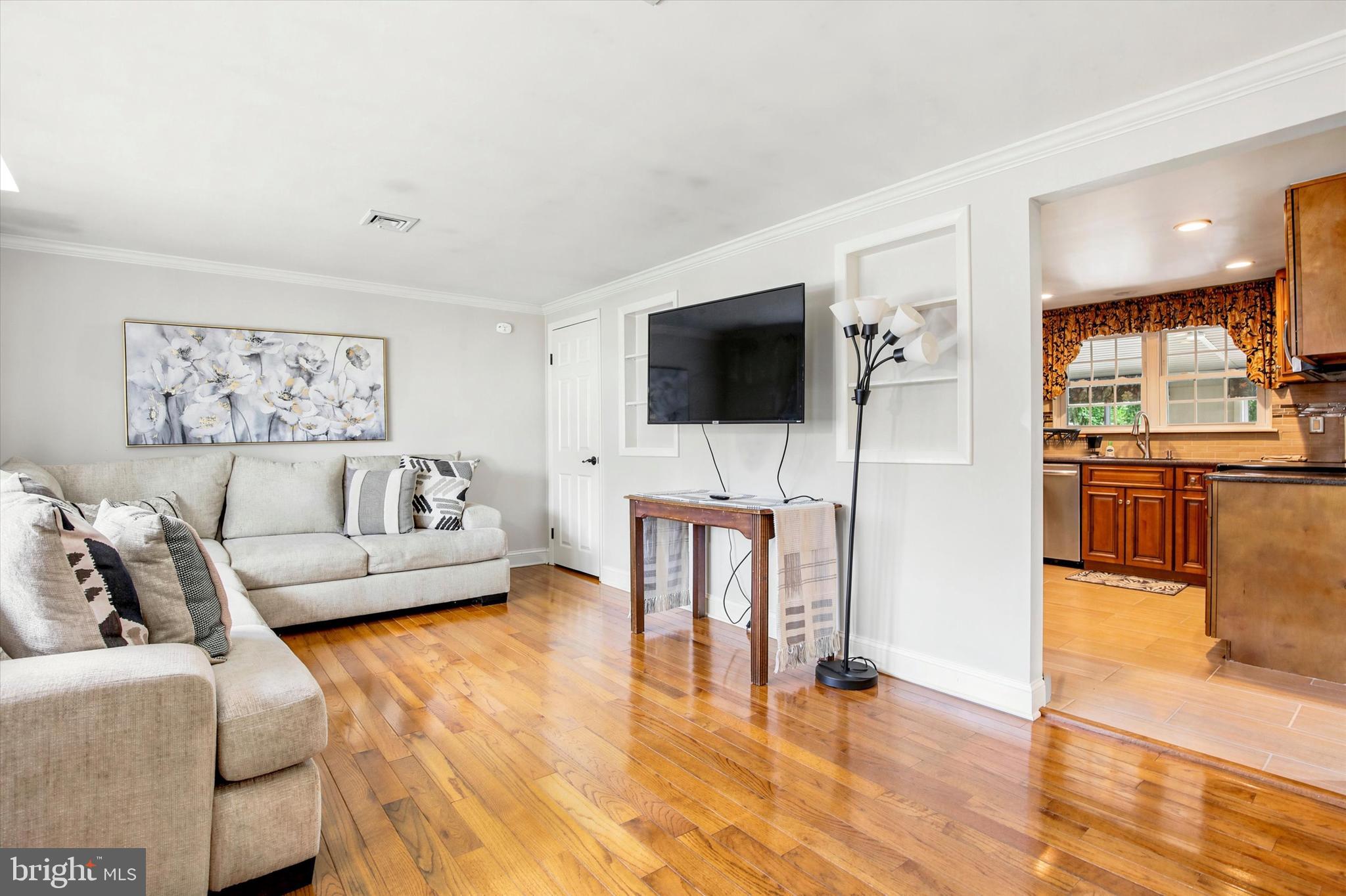 MEADOW WOOD - Residential