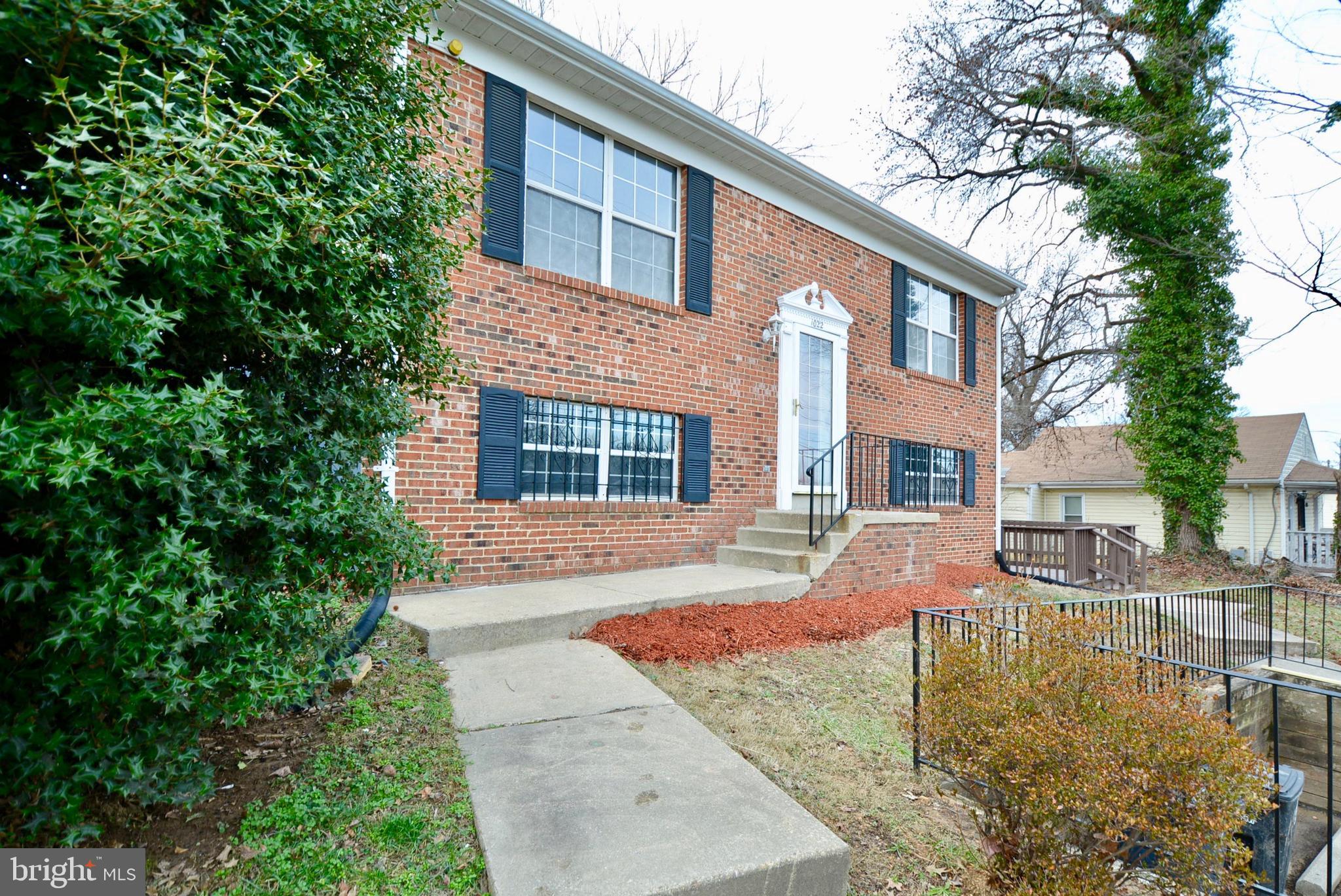 Beautifully  newly renovated  5 Bedrooms and 2 Bathrooms home ready for you to move in! The huge backyard is perfect for entertaining. fireplace, fresh paint, new roof, New HVAC, New Refrigerator, Downstairs has a separate entrance and has 3 bedroom and full bath, The options are endless for this 2 level Split Foyer! fully fenced-in backyard It's perfectly located near  major routes, public transportation,Metro Station, Bus stops,  grocery shopping and Easy to get into DC, Near to Eastern Ave, routes 295/50,  MLK (route 704), which will take you right to the Beltway (Interstate 495).