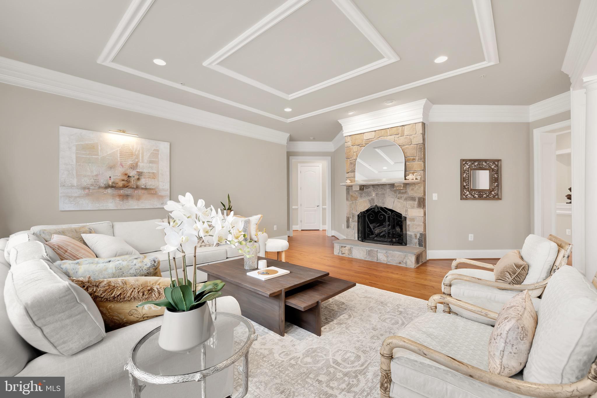 KENTSDALE ESTATES - Residential