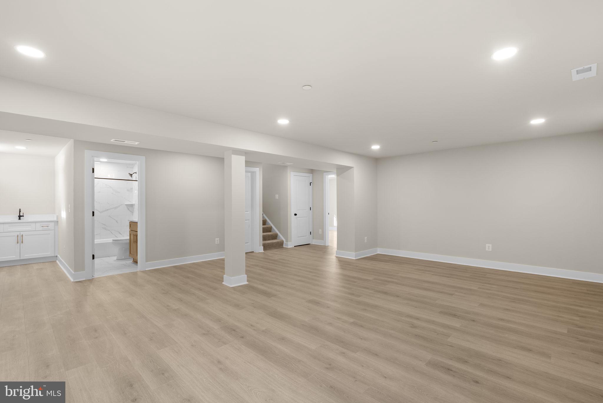 TERNBERRY - Residential