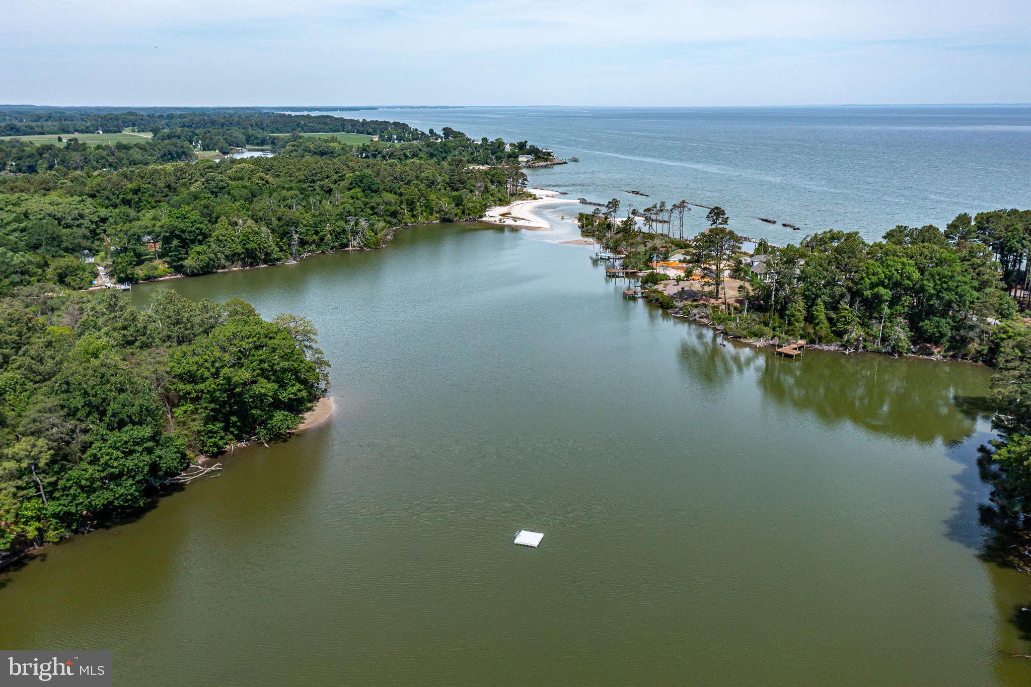 WHITE SAND HARBOUR - Residential
