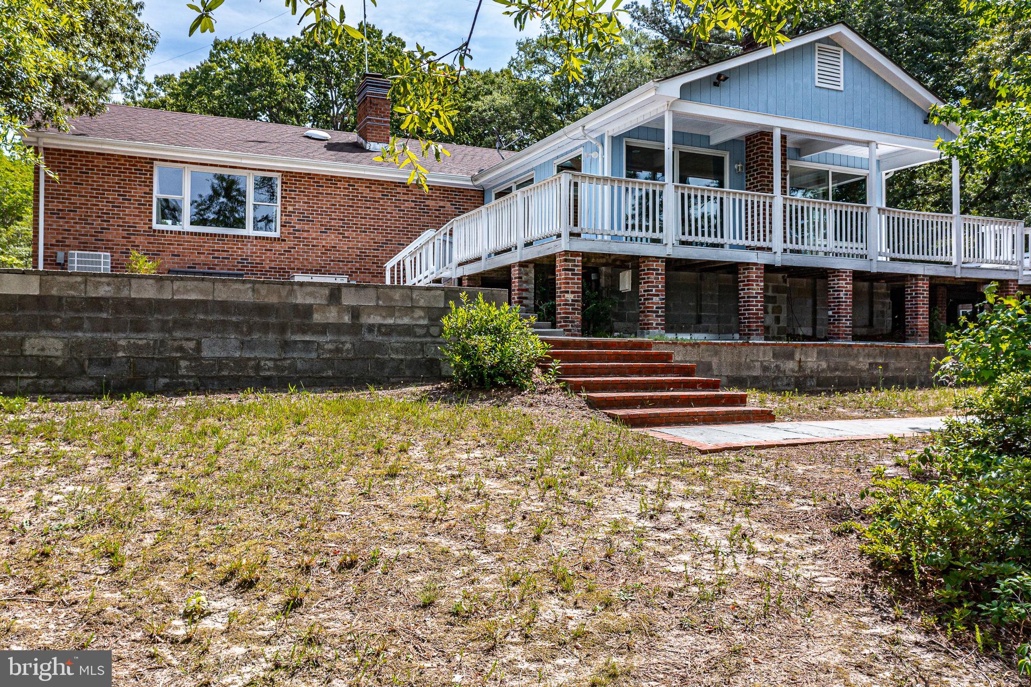 WHITE SAND HARBOUR - Residential