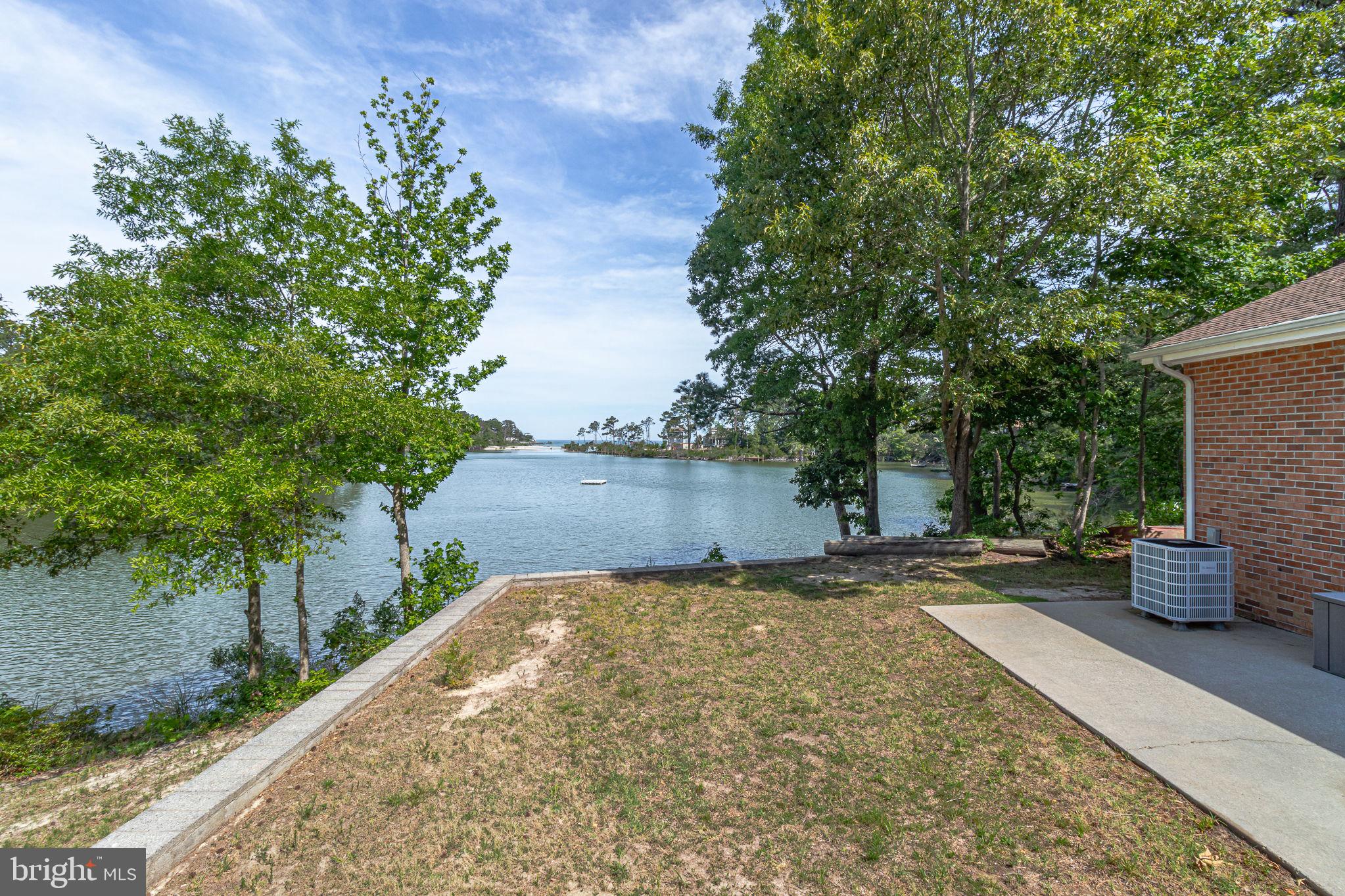 WHITE SAND HARBOUR - Residential