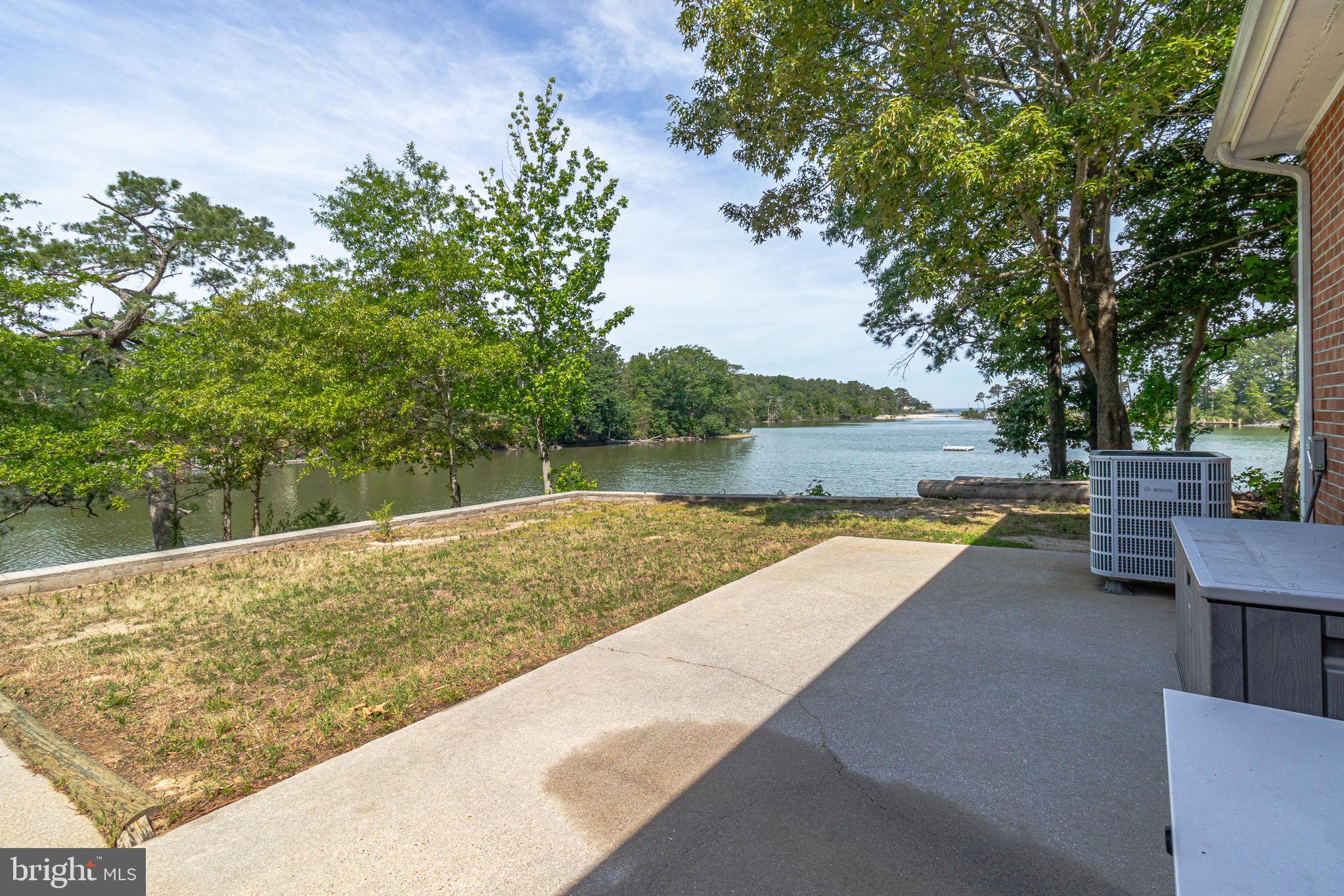 WHITE SAND HARBOUR - Residential