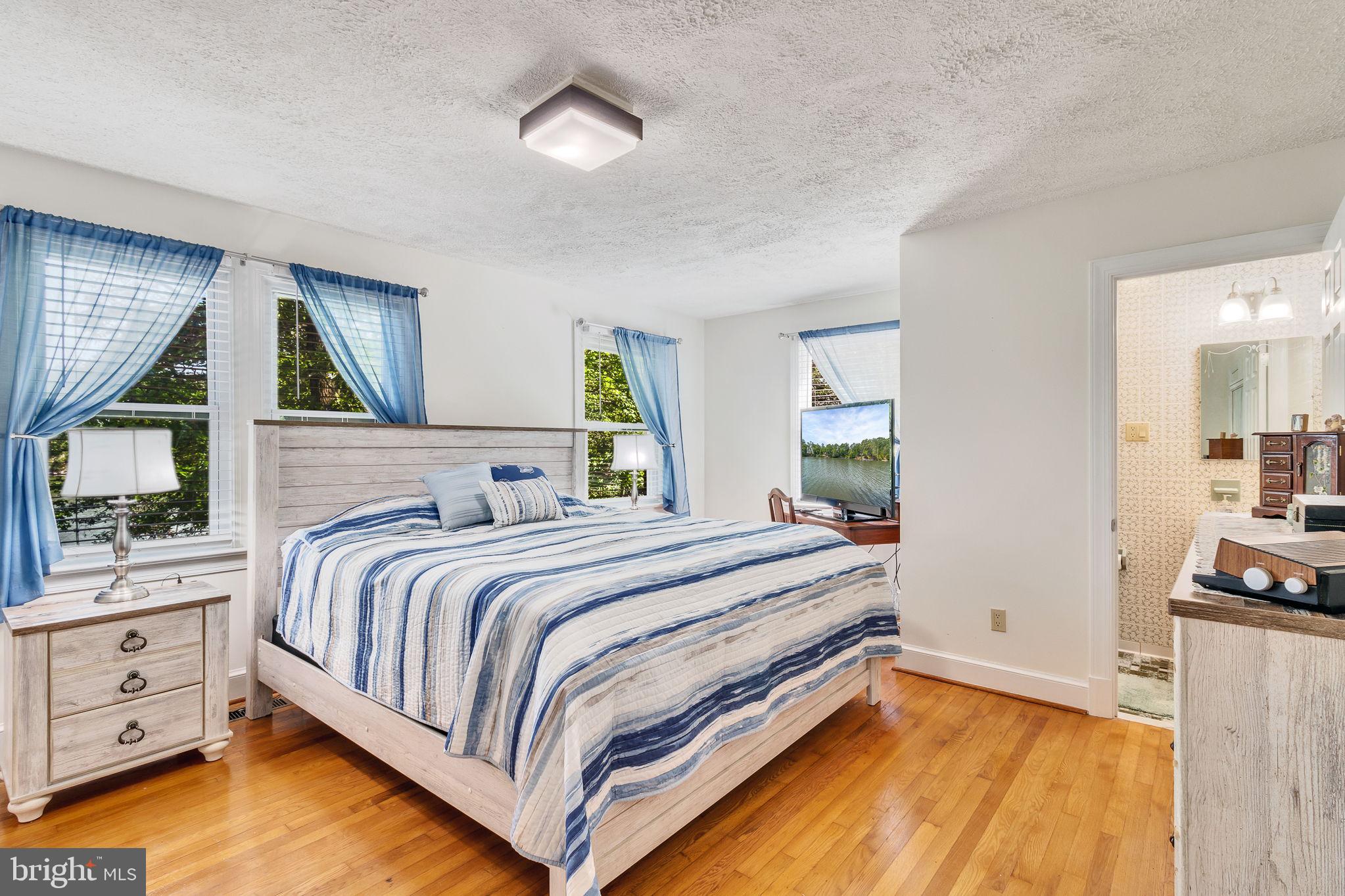WHITE SAND HARBOUR - Residential