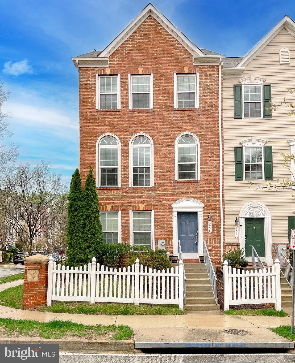 WESTPHALIA ROW - Residential