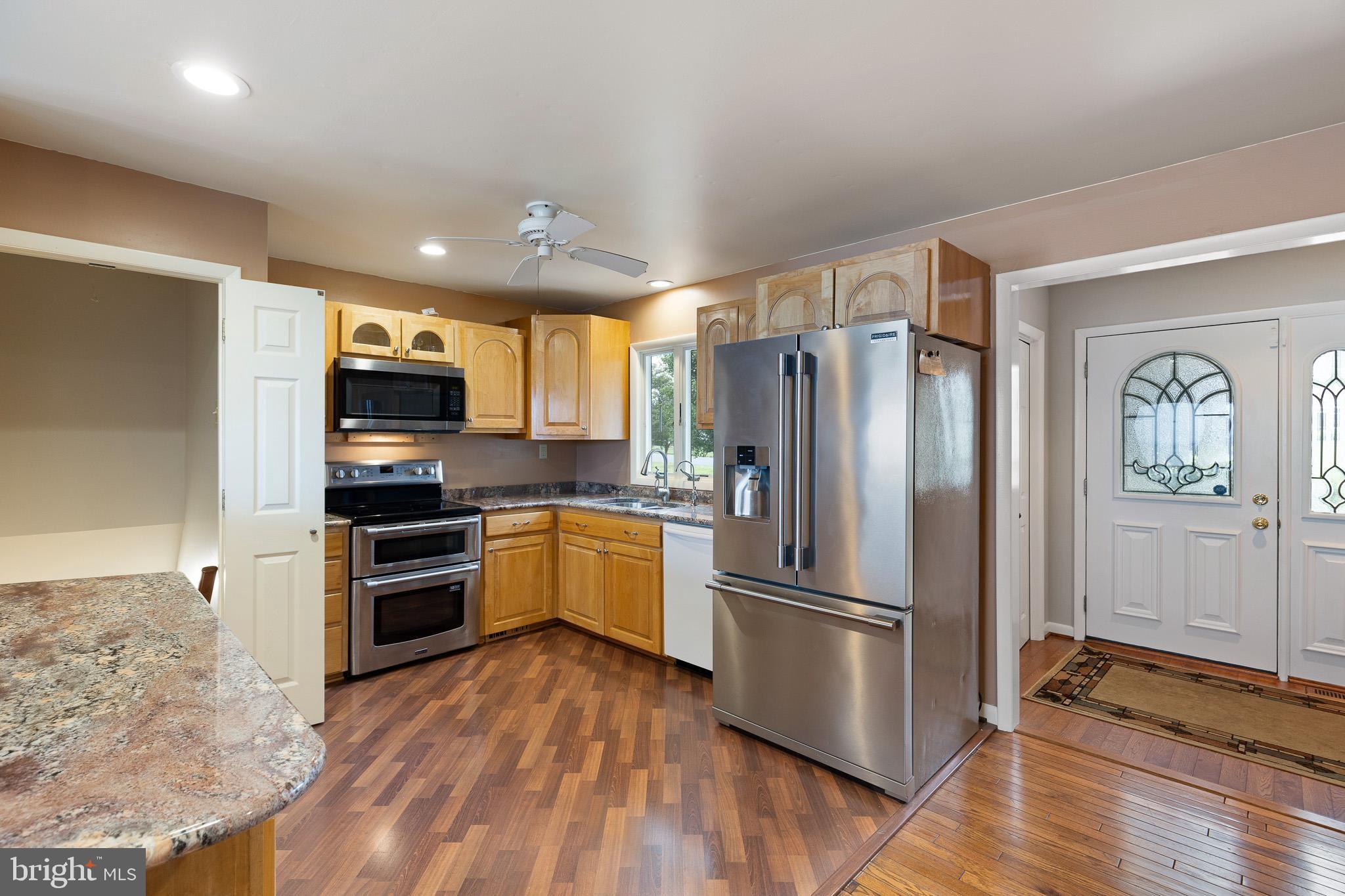BAY VIEW ESTATES - Residential