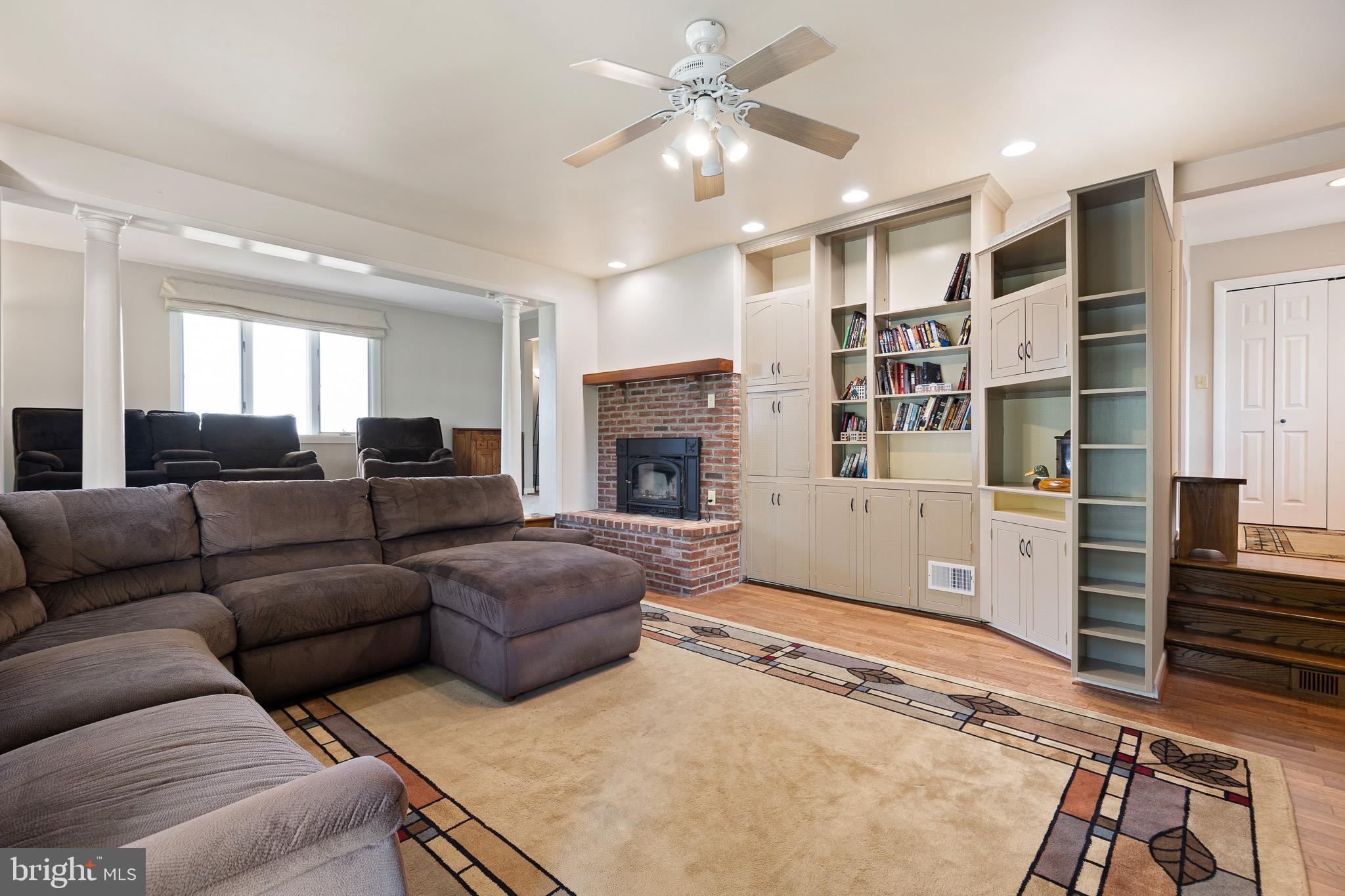 BAY VIEW ESTATES - Residential