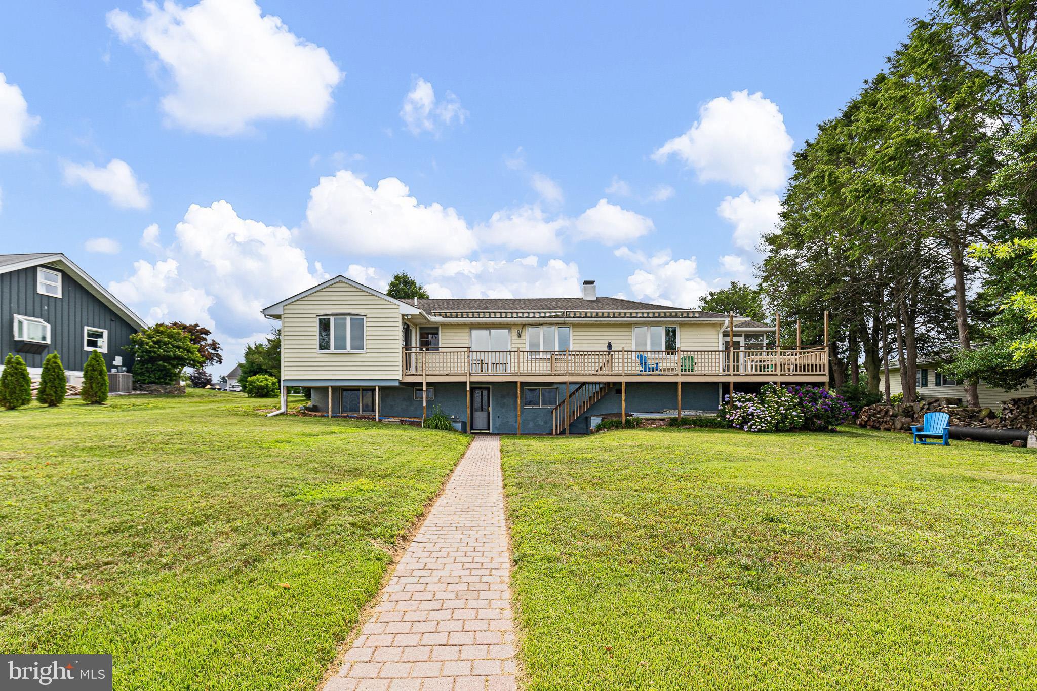 BAY VIEW ESTATES - Residential