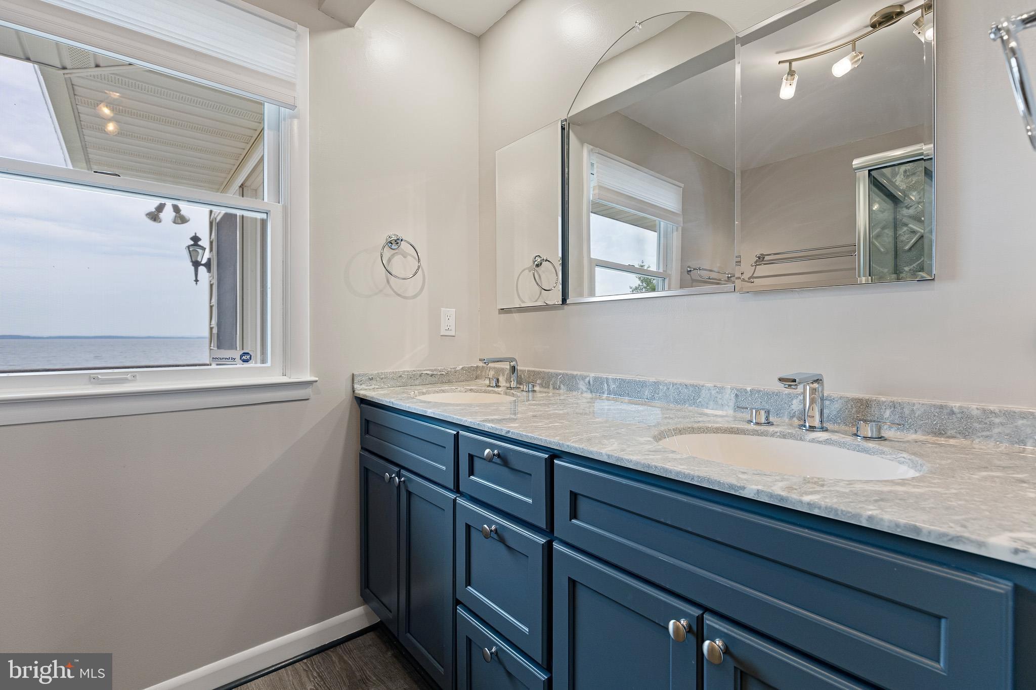 BAY VIEW ESTATES - Residential