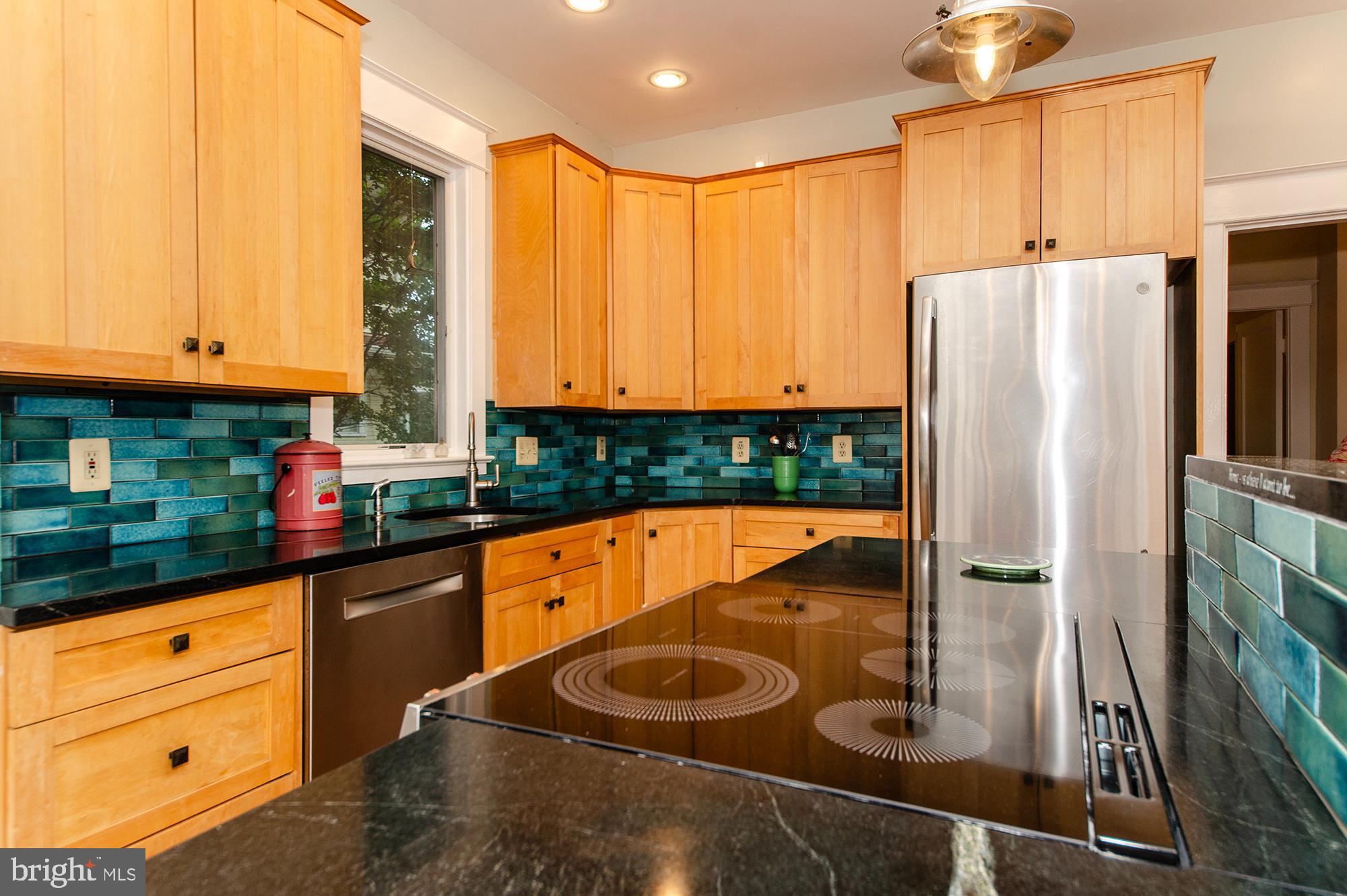 ASHTON HEIGHTS - Residential