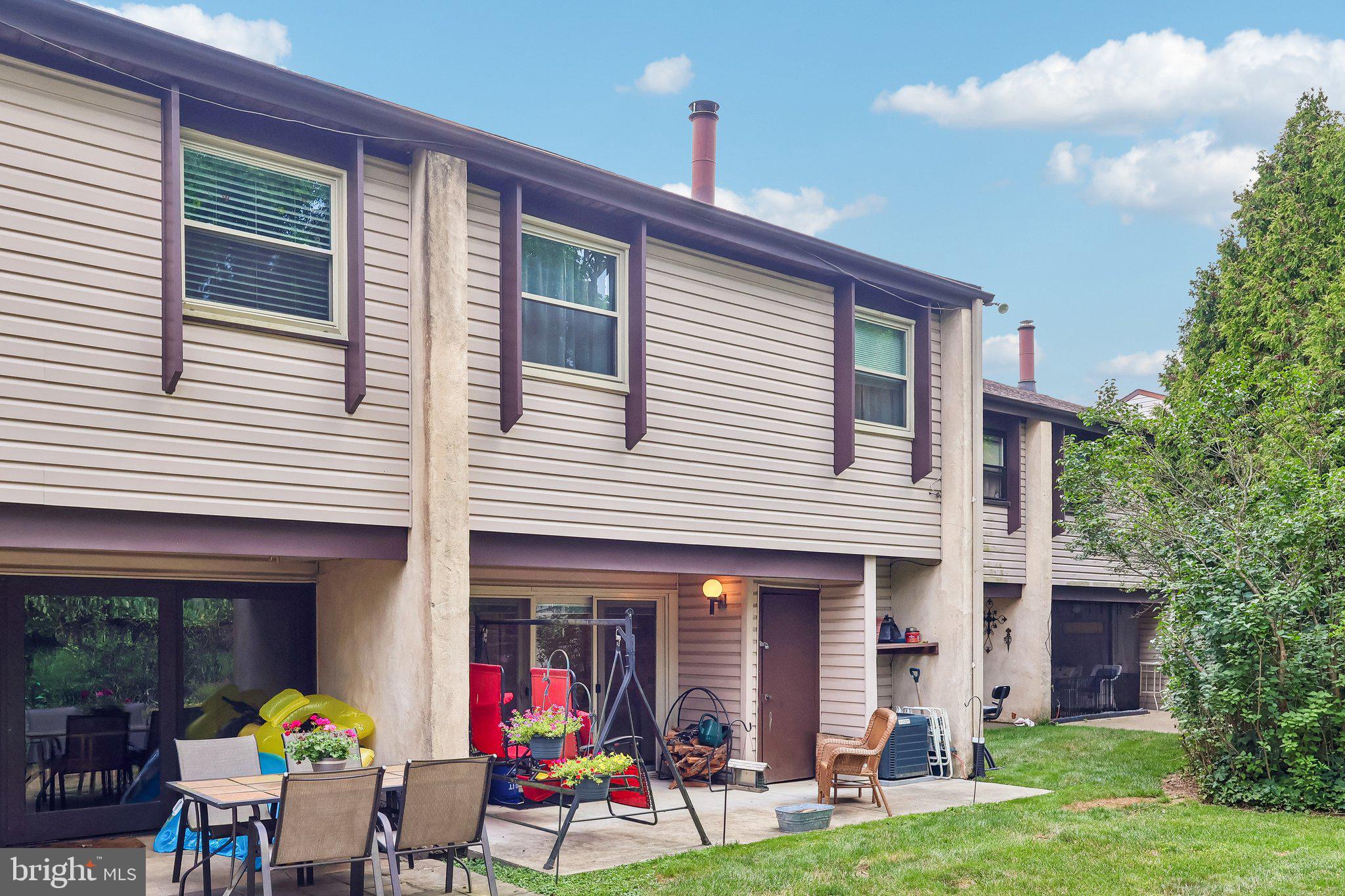 HUNTERS RUN - Residential