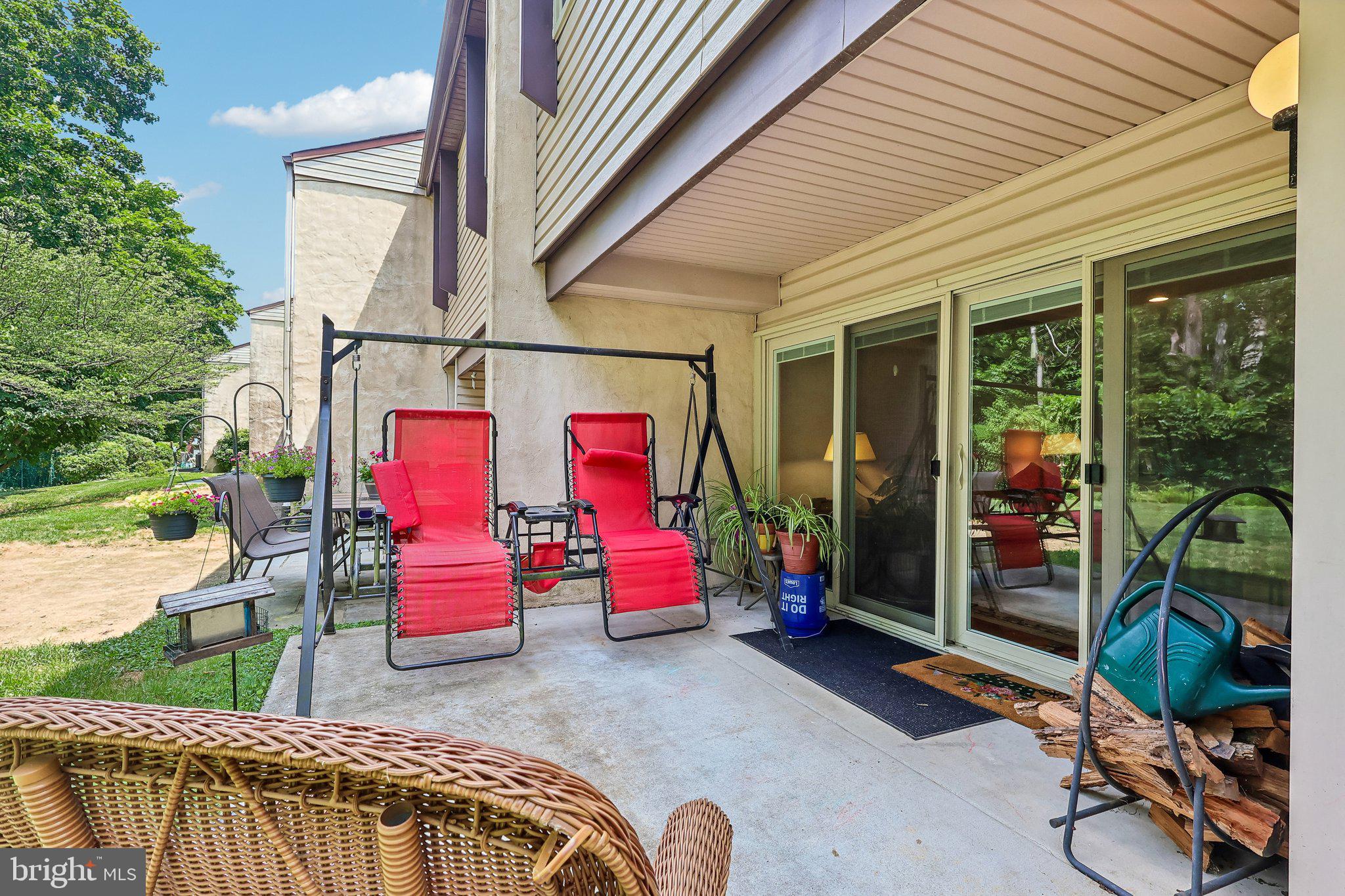HUNTERS RUN - Residential