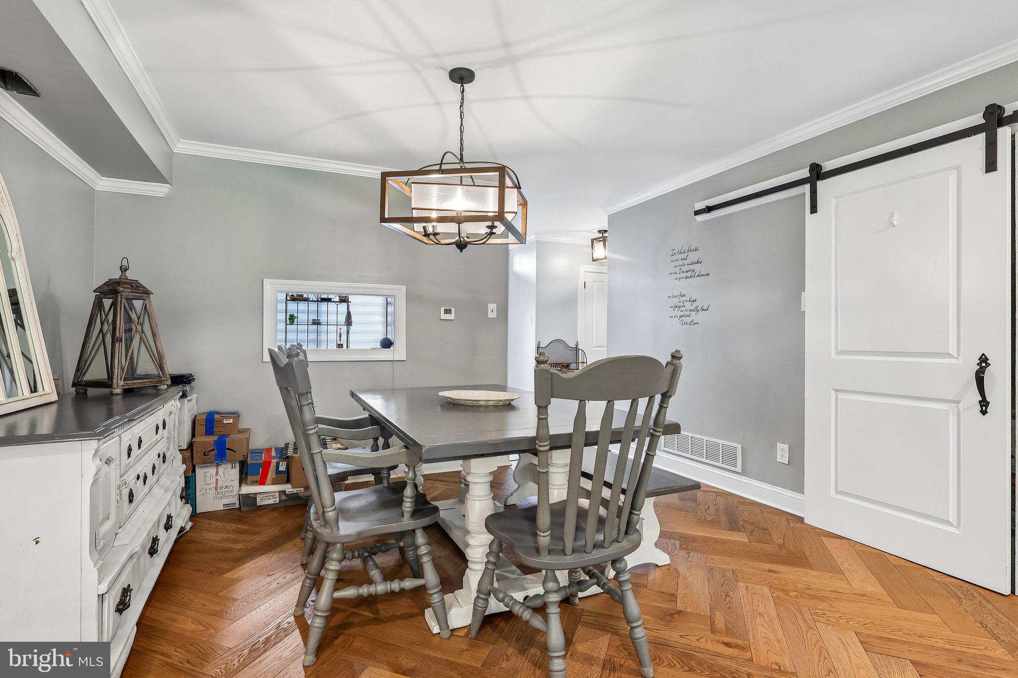 HUNTERS RUN - Residential