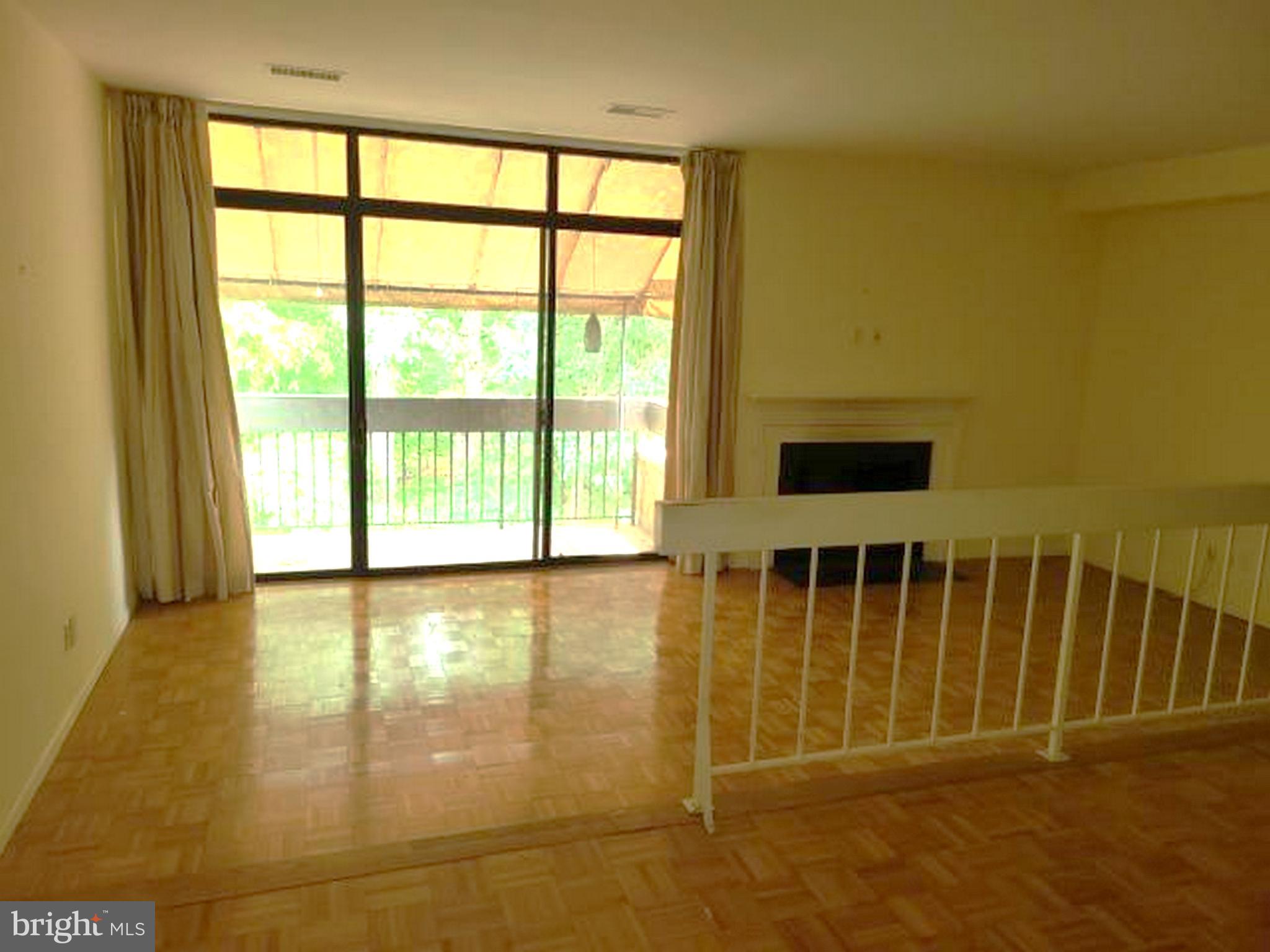SUMNER VILLAGE - Residential