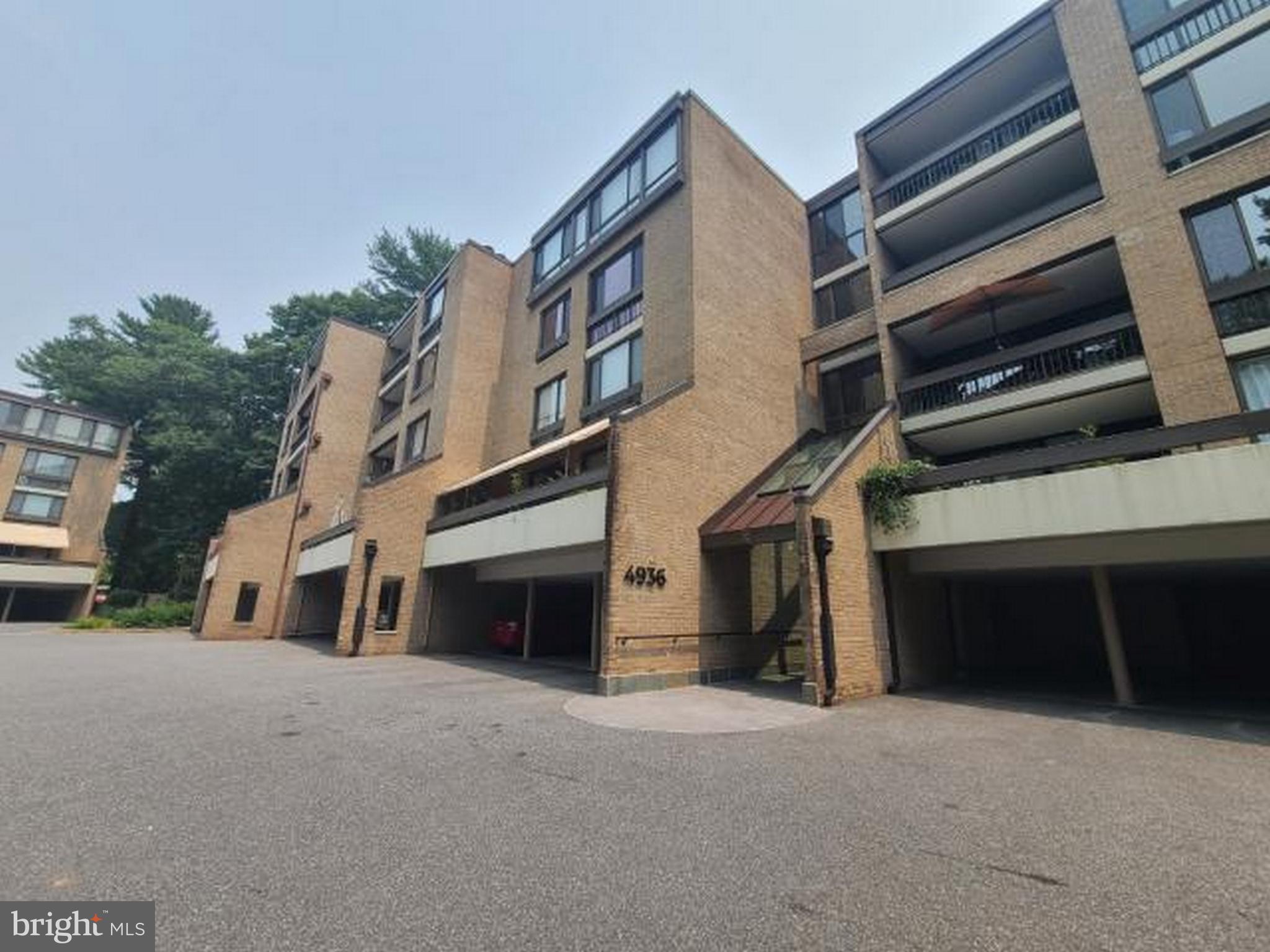 SUMNER VILLAGE - Residential