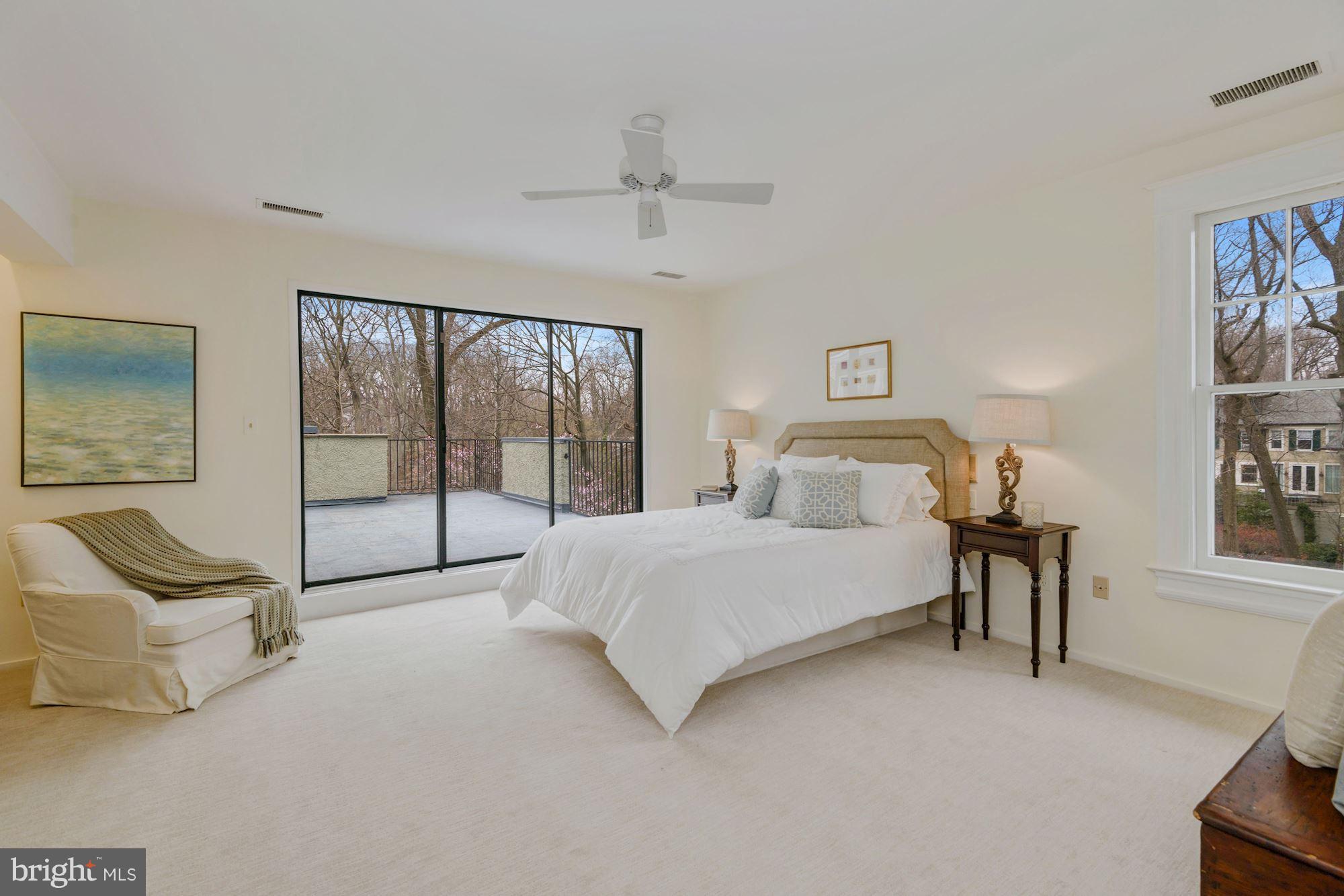 CLEVELAND PARK - Residential