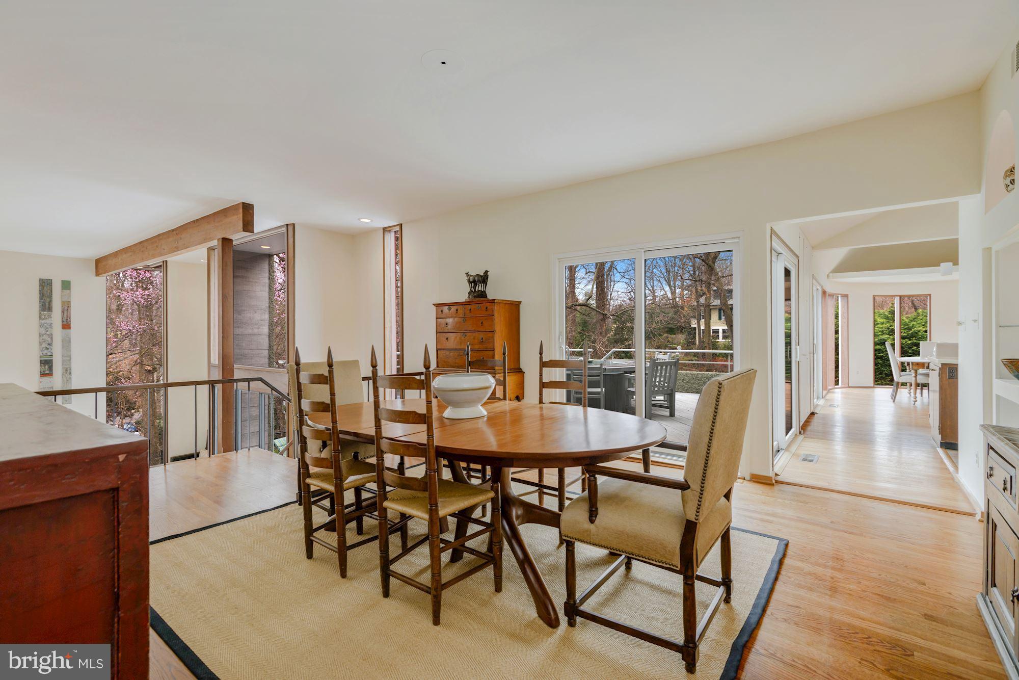 CLEVELAND PARK - Residential