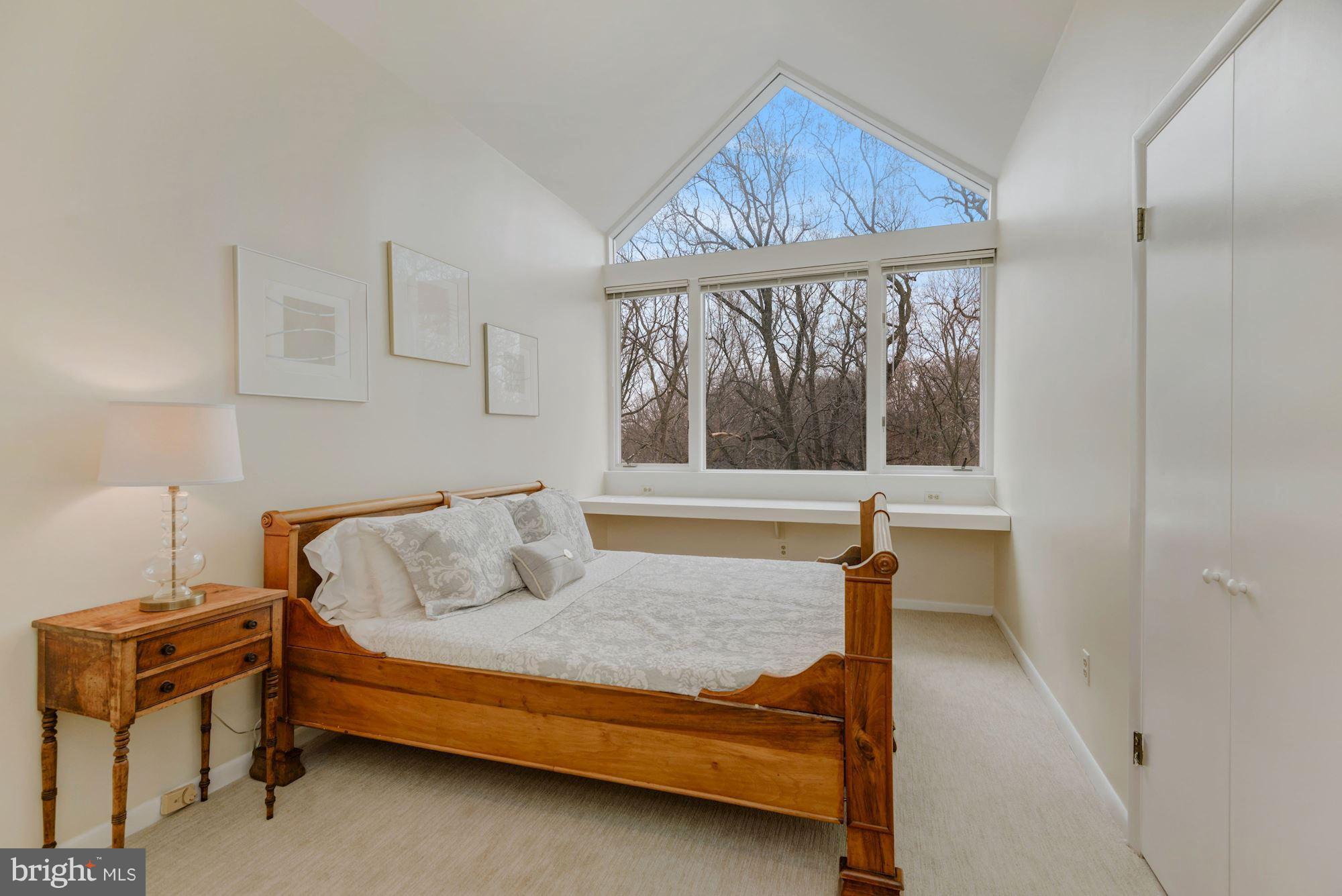 CLEVELAND PARK - Residential
