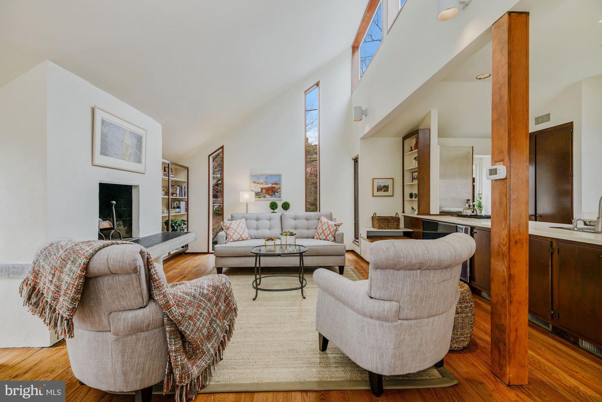 CLEVELAND PARK - Residential