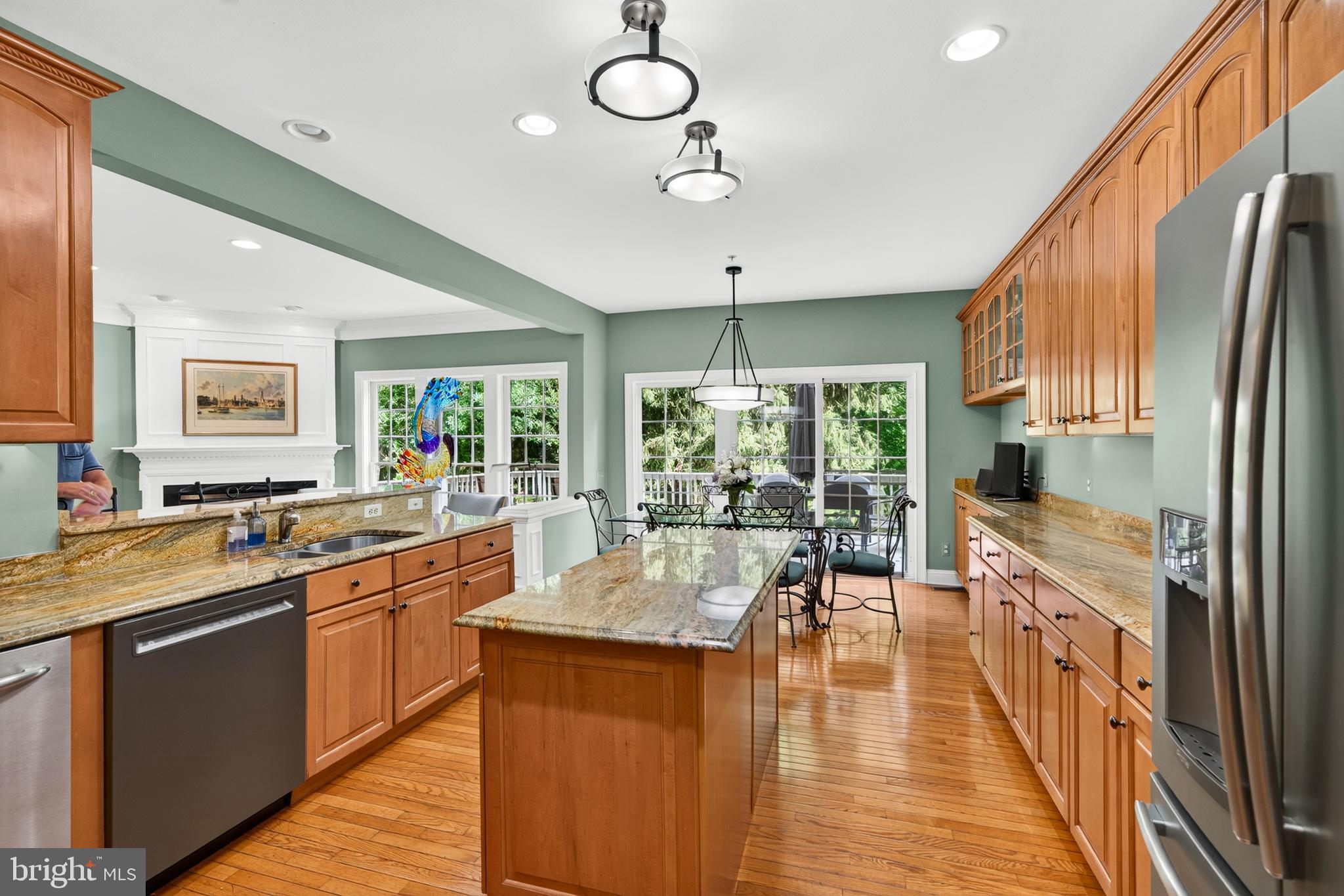 SPRINGTON POINTE WOODS - Residential