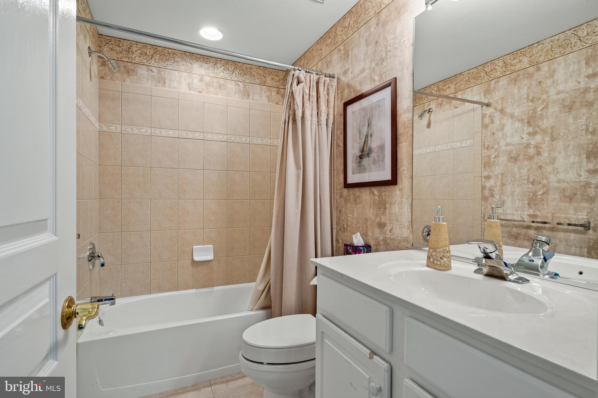 SPRINGTON POINTE WOODS - Residential