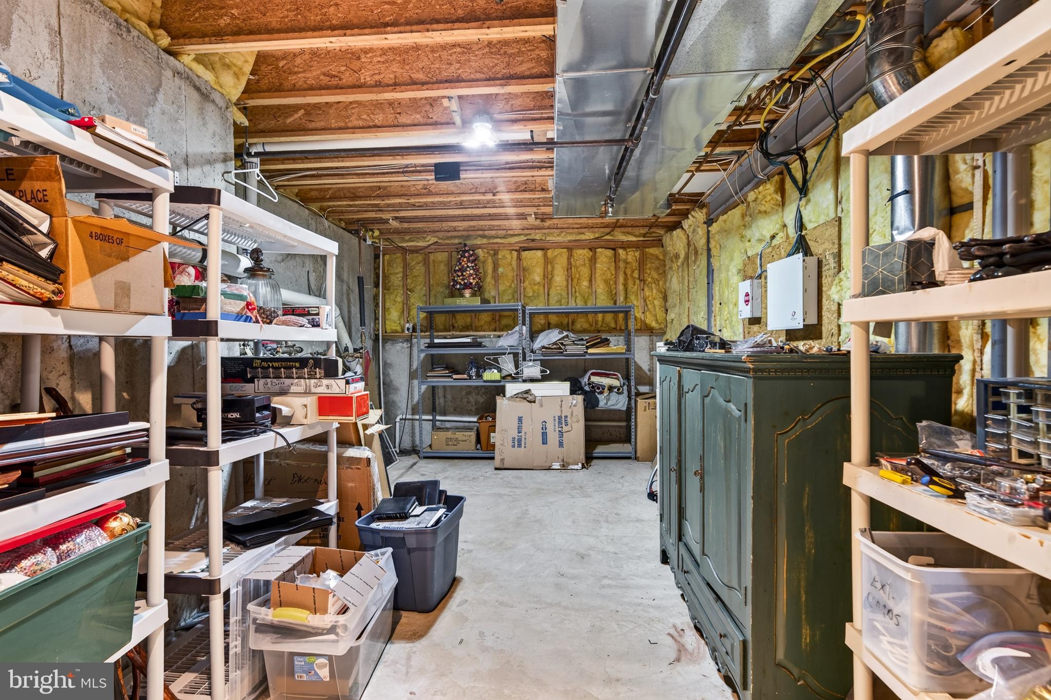 SPRINGTON POINTE WOODS - Residential