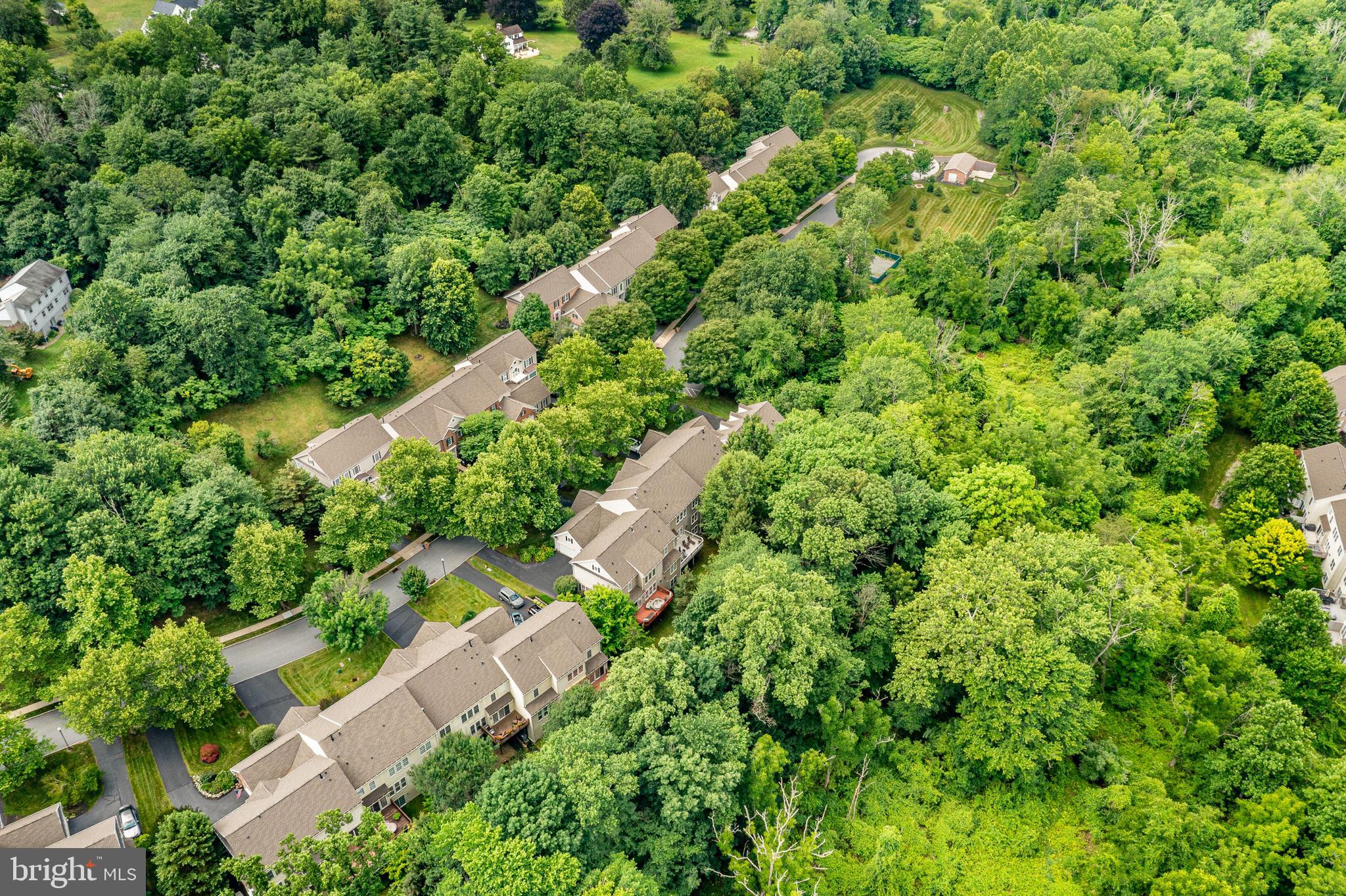 SPRINGTON POINTE WOODS - Residential