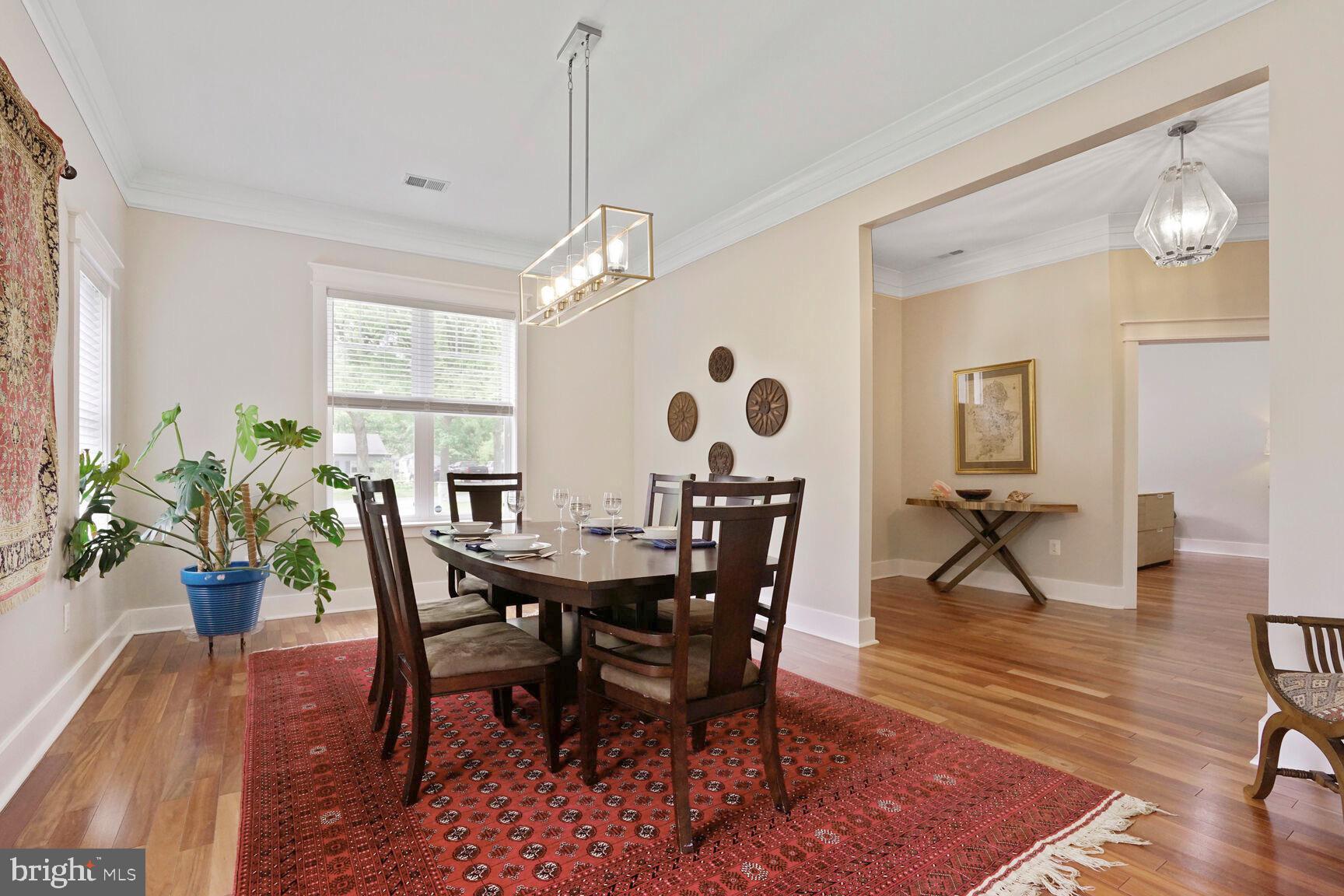 WINDSOR ESTATES - Residential Lease