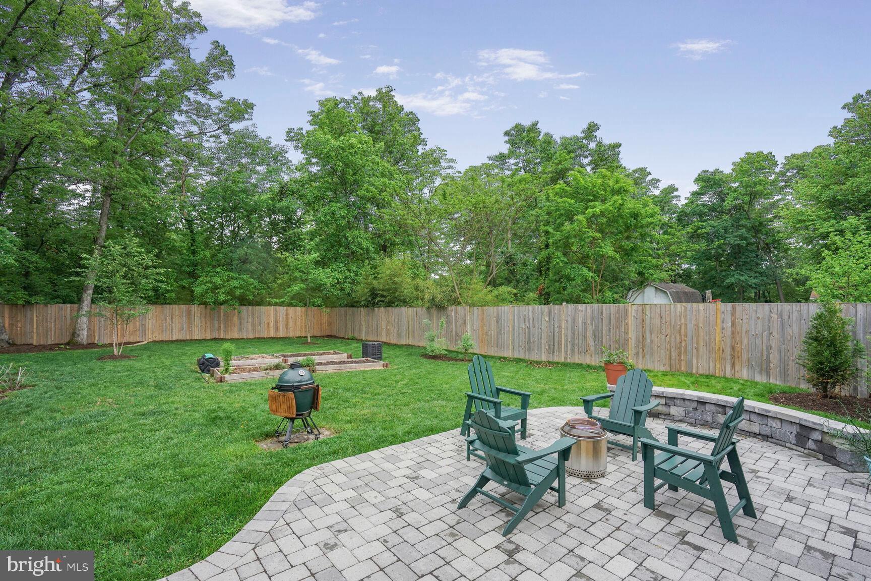 WINDSOR ESTATES - Residential Lease