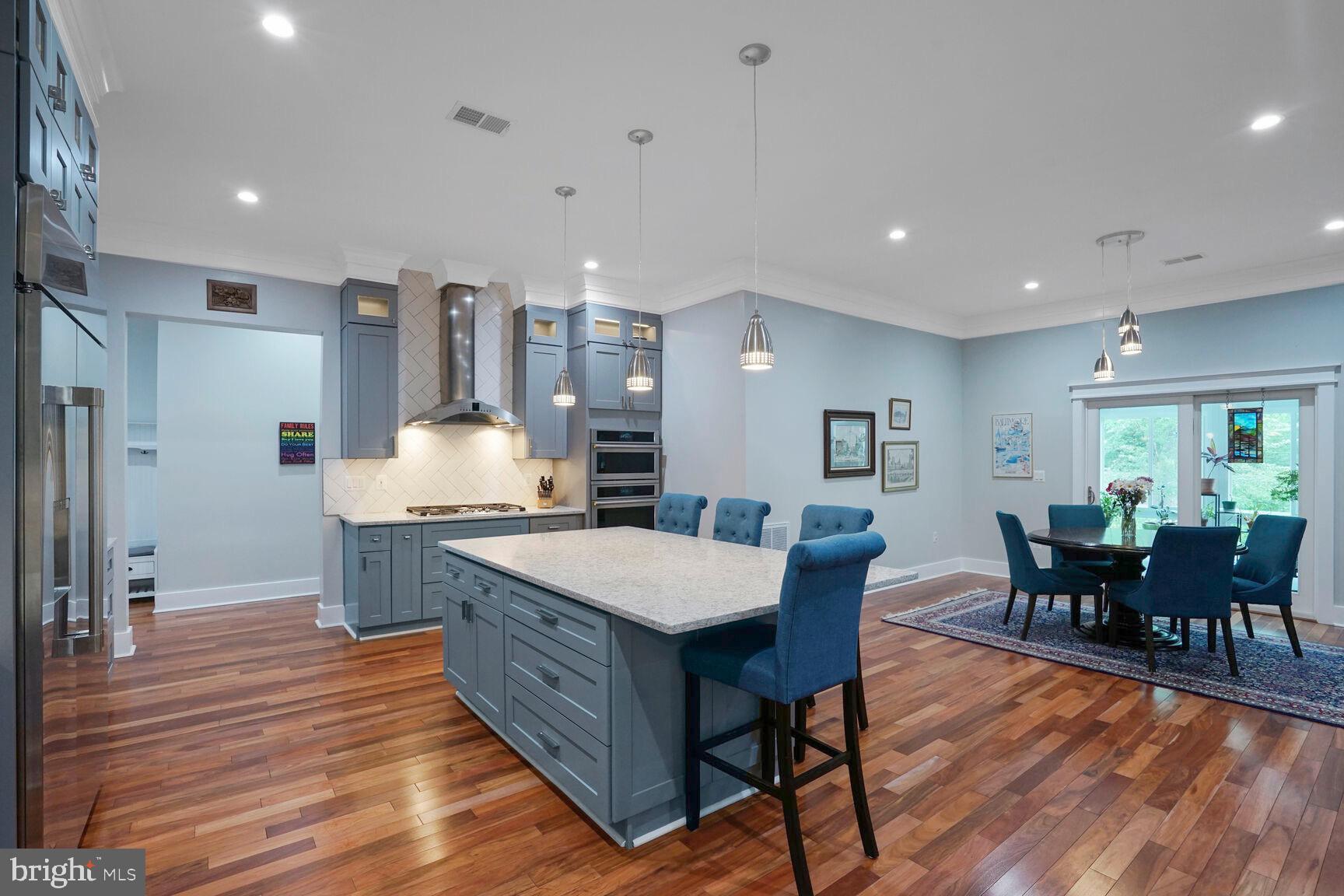 WINDSOR ESTATES - Residential Lease