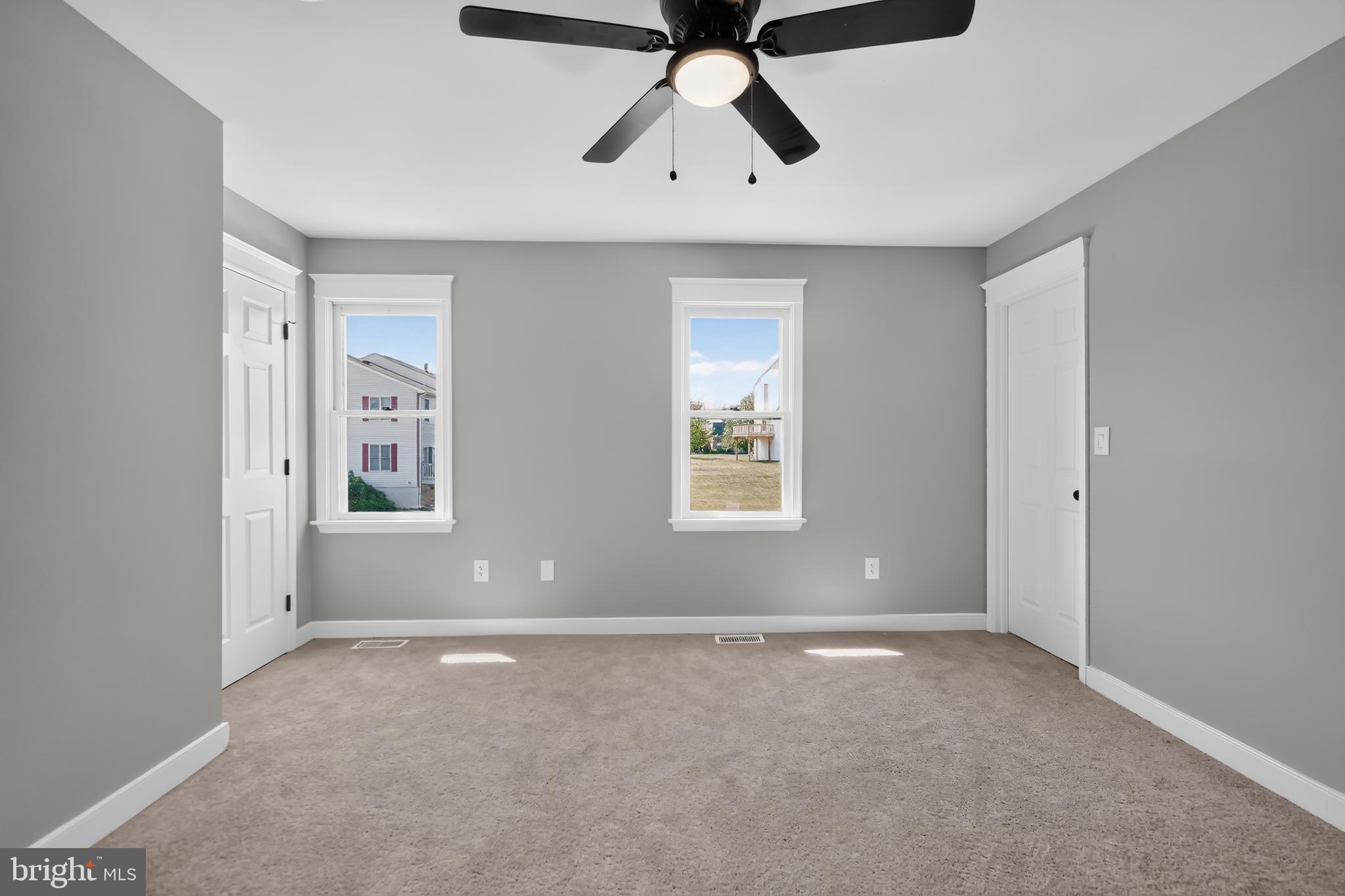 KENLY SQUARE - Residential