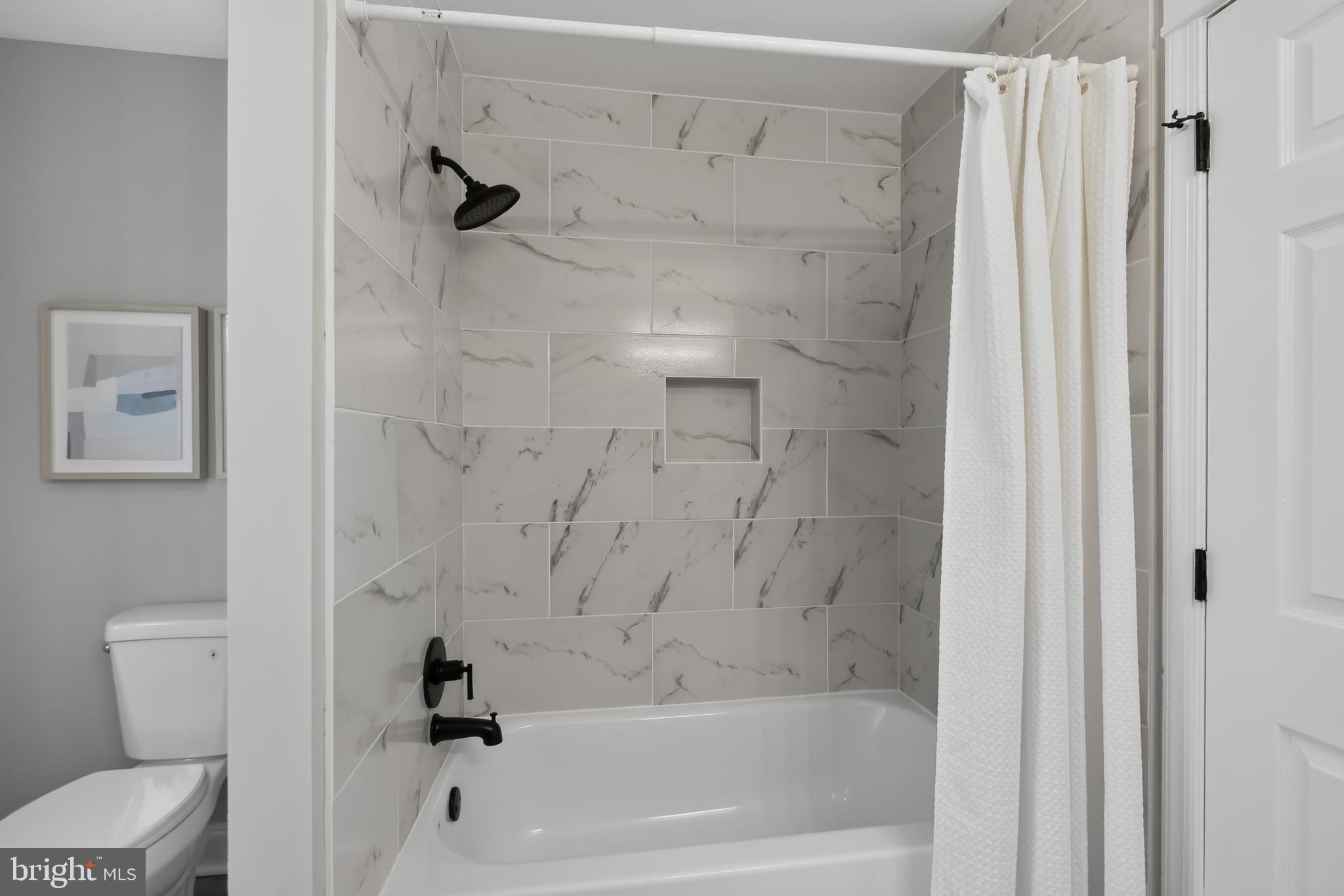 KENLY SQUARE - Residential