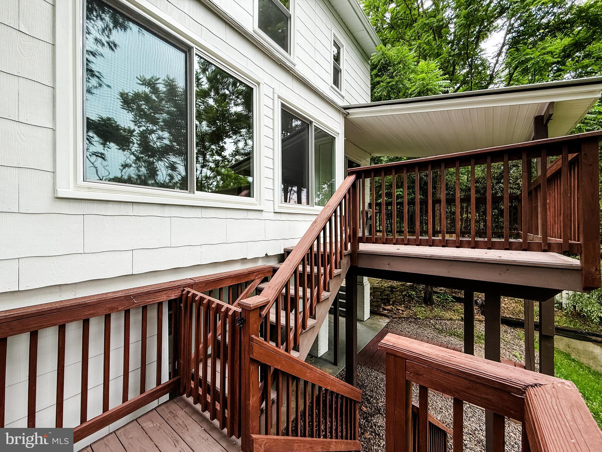 WEST SIDE - Residential