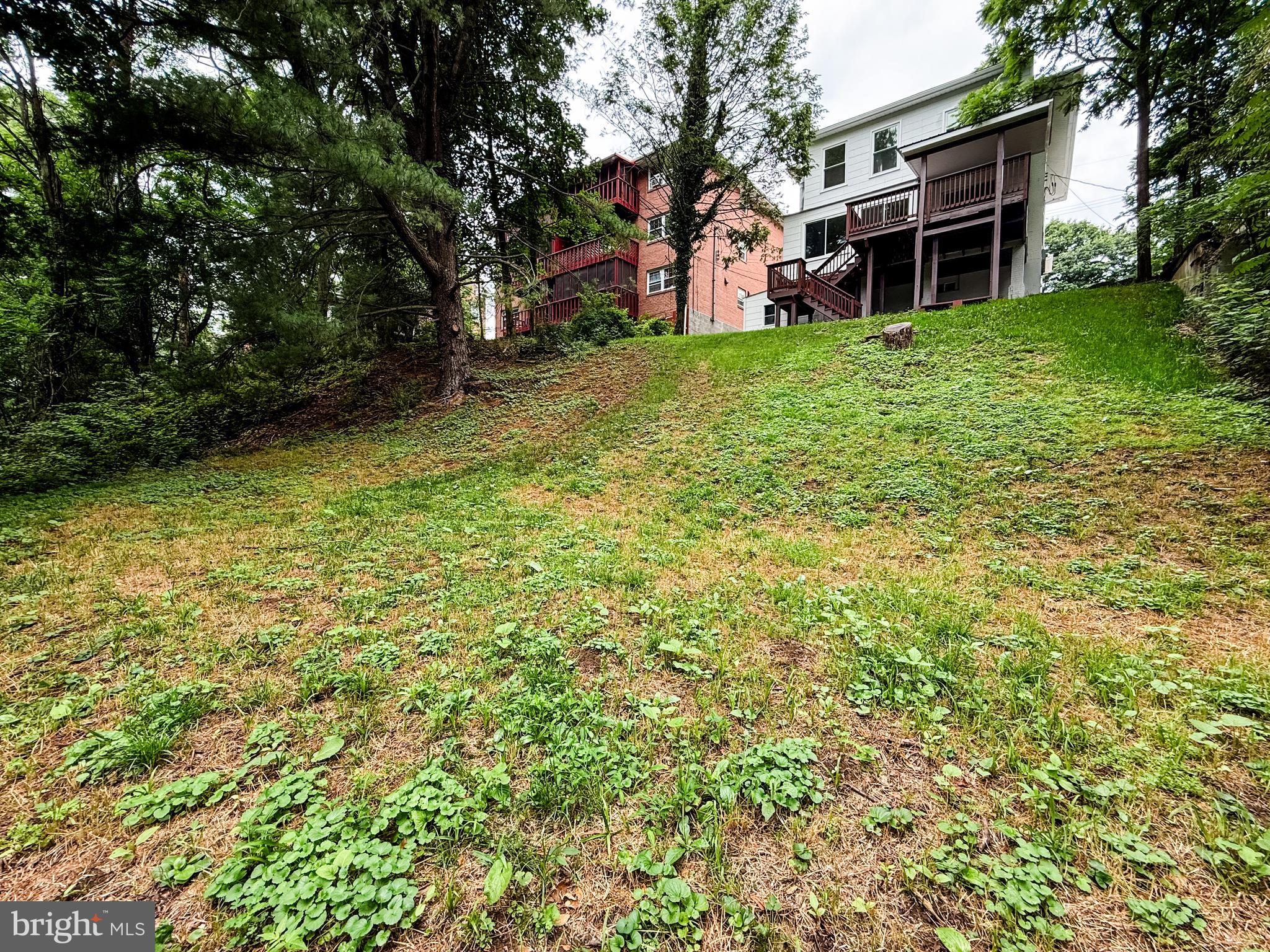 WEST SIDE - Residential