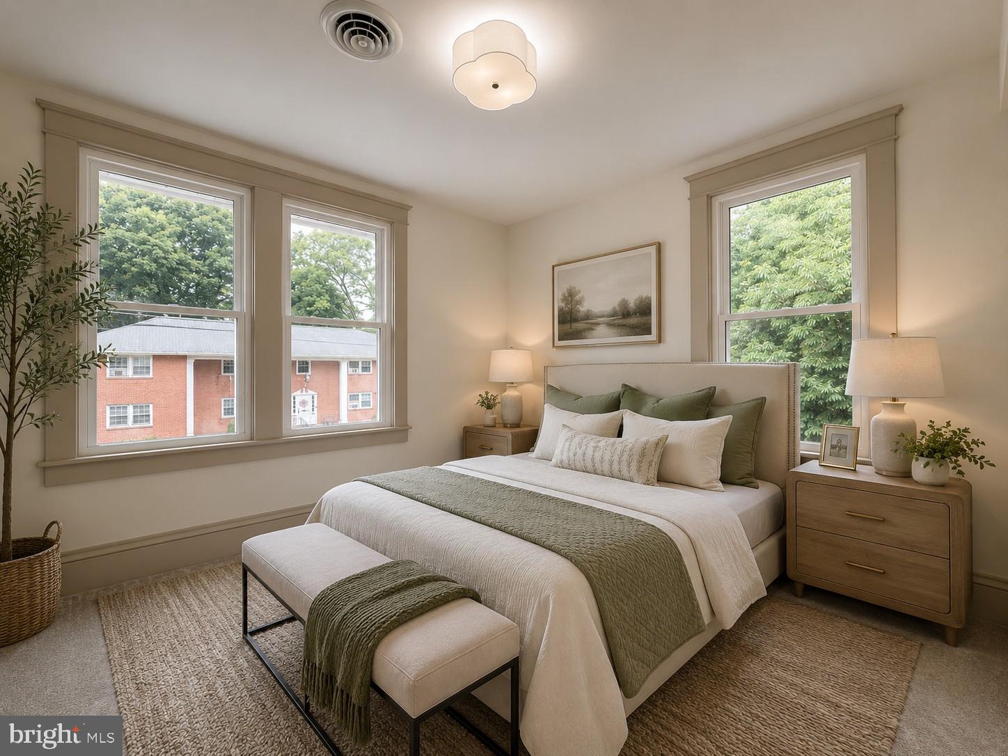 WEST SIDE - Residential