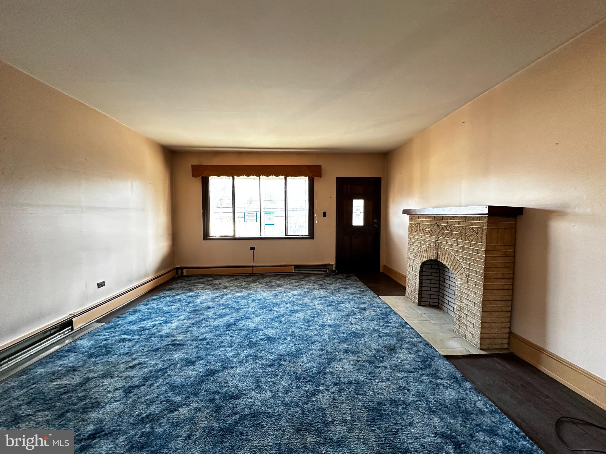CUMBOLA - Residential