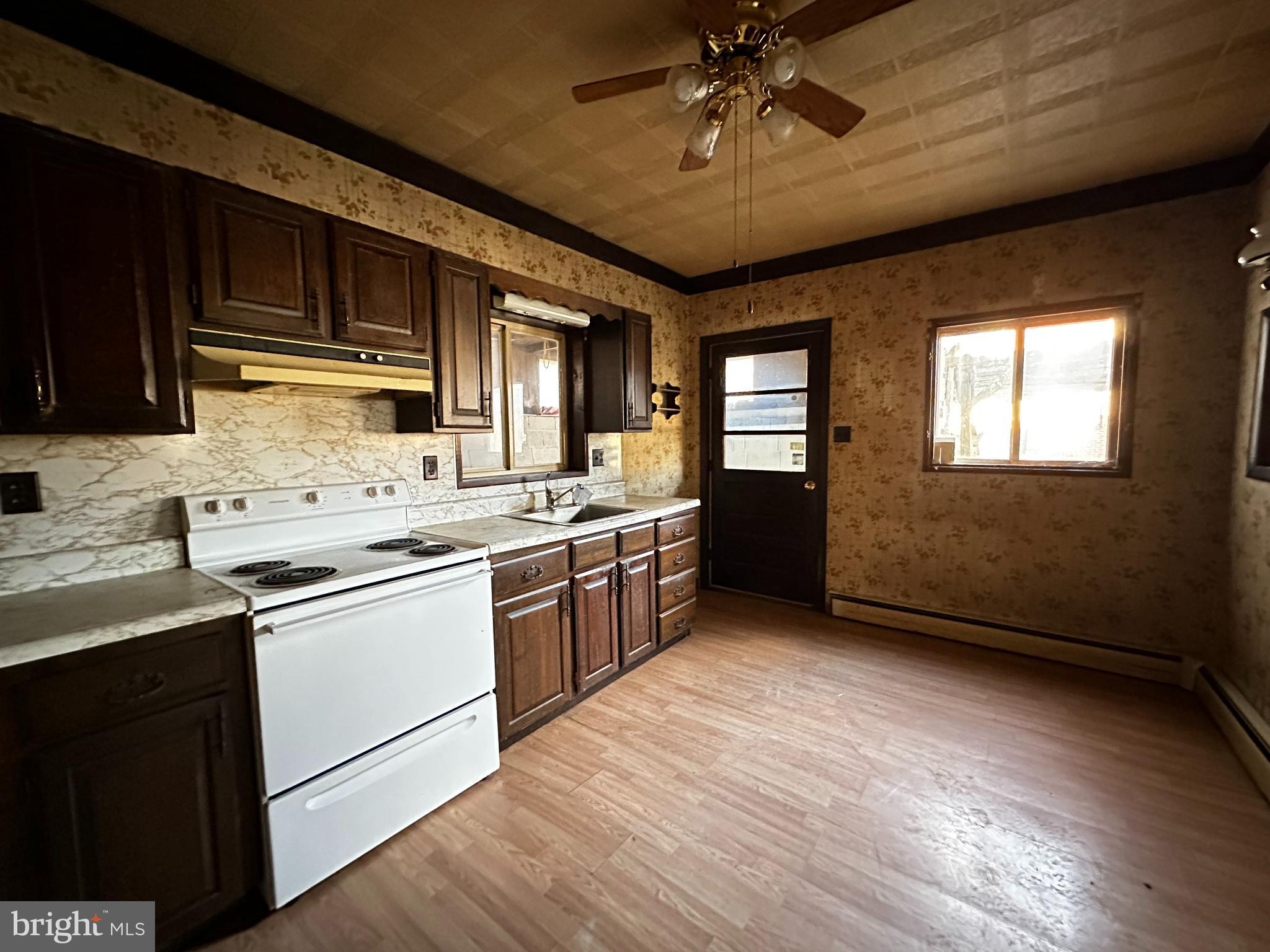 CUMBOLA - Residential