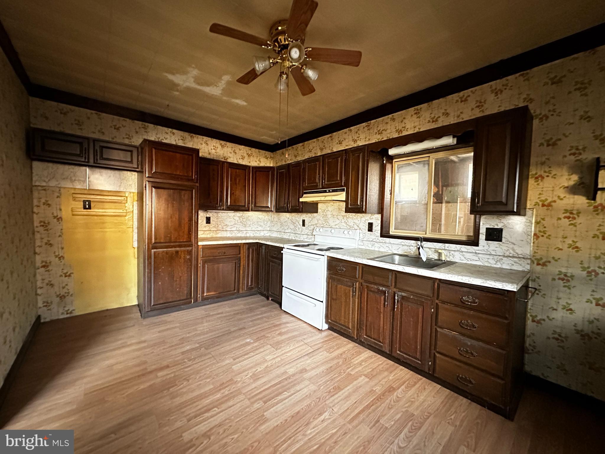 CUMBOLA - Residential