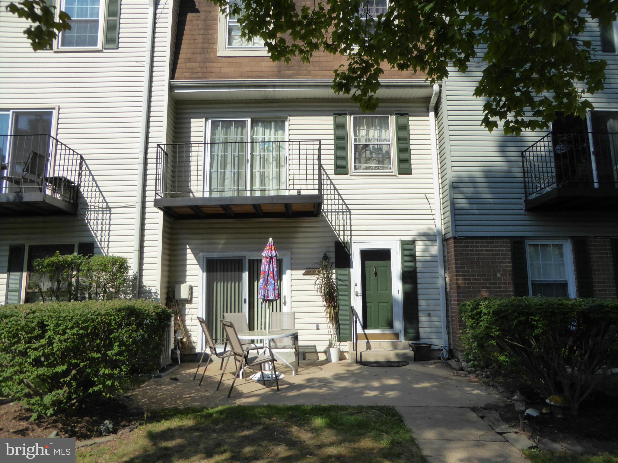 .-Fabulous LIte and Brite Unit has Fresh Paint and New Appliances....Kitchen and Baths Updated and Completely Neutral with Ceramic Tile Floors...Open Floor Plan with Sunken Living and Dining Rooms which Lead to Patio and Courtyard Common Area...Full Size Washer and Dryer...Close to Shopping Center, Park and Ride and Fairfax County Parkway